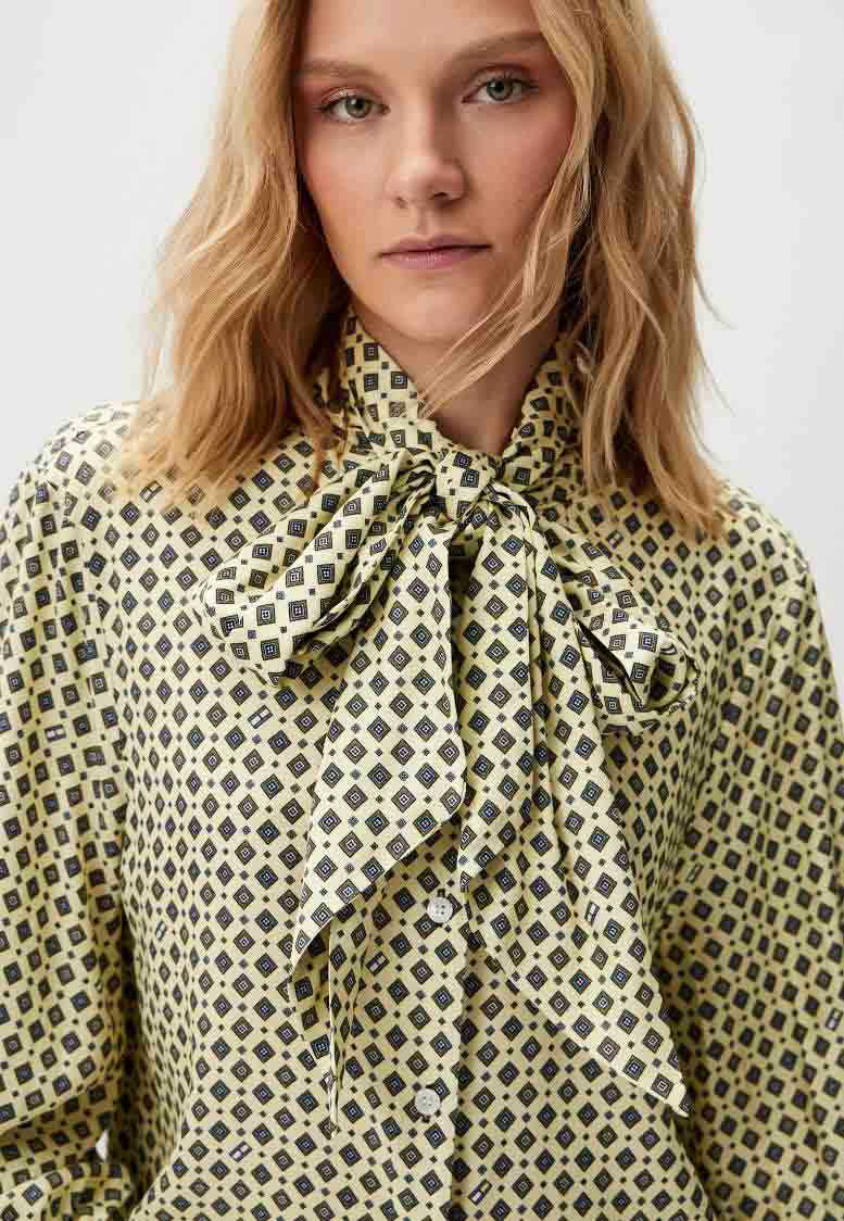 Light Yellow