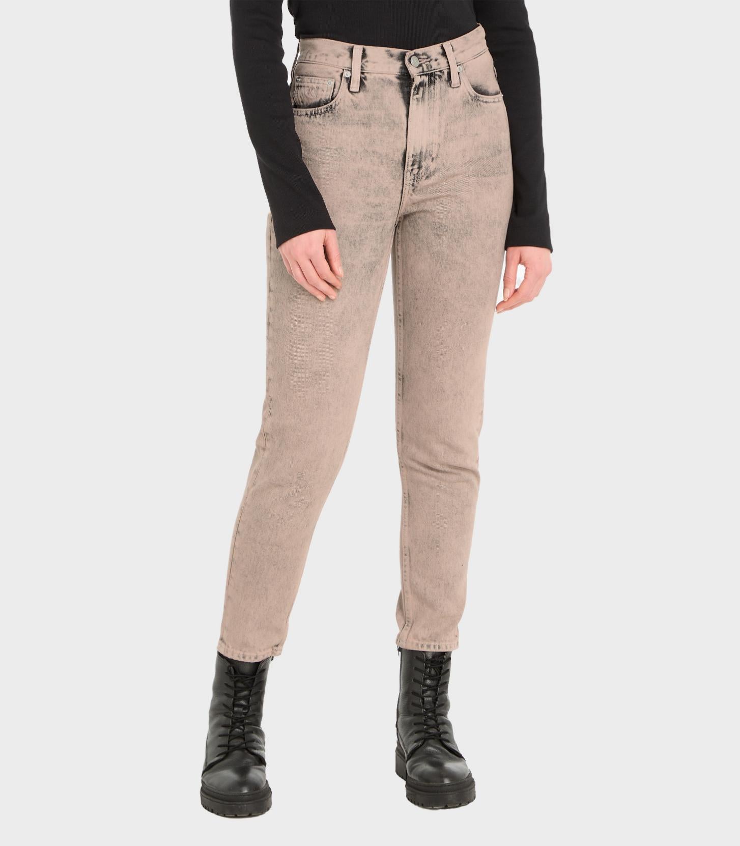 Medium Denim