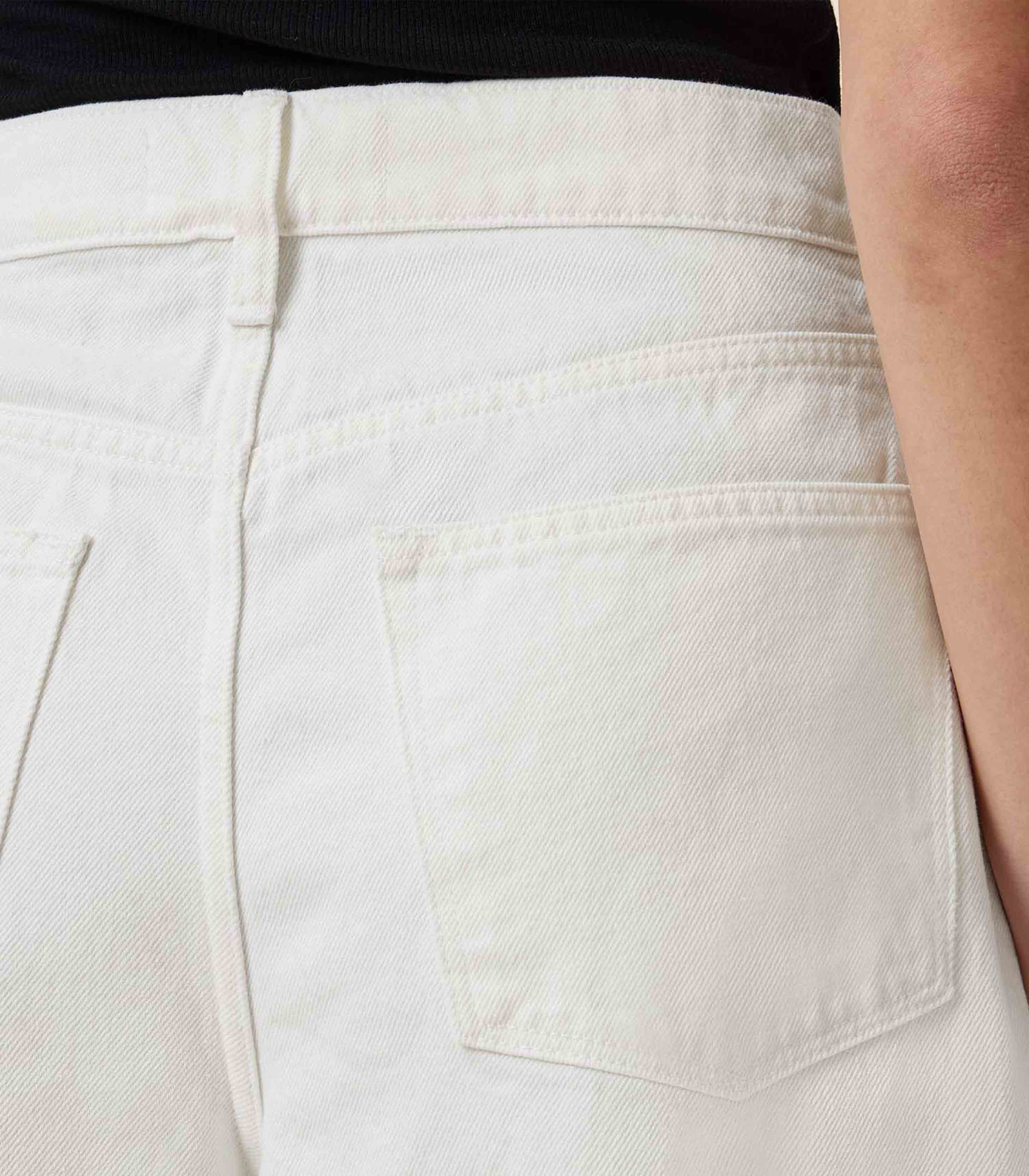 Chalk White