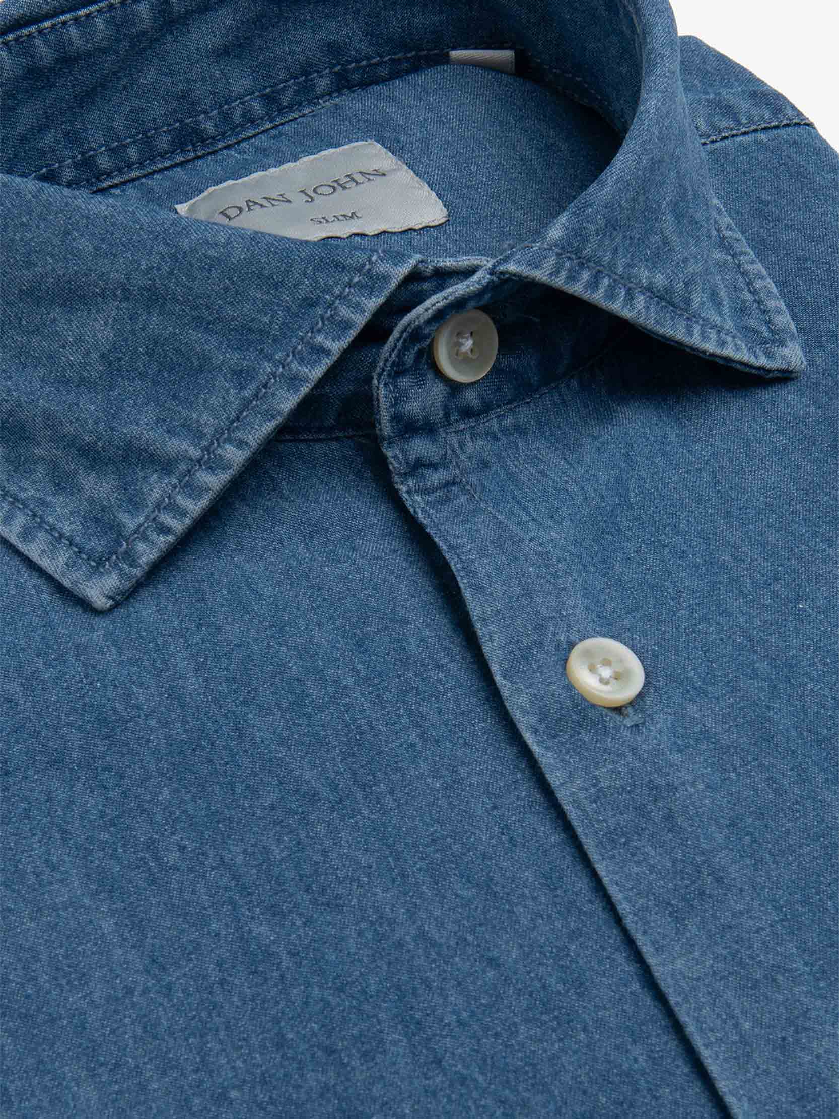 medium blue