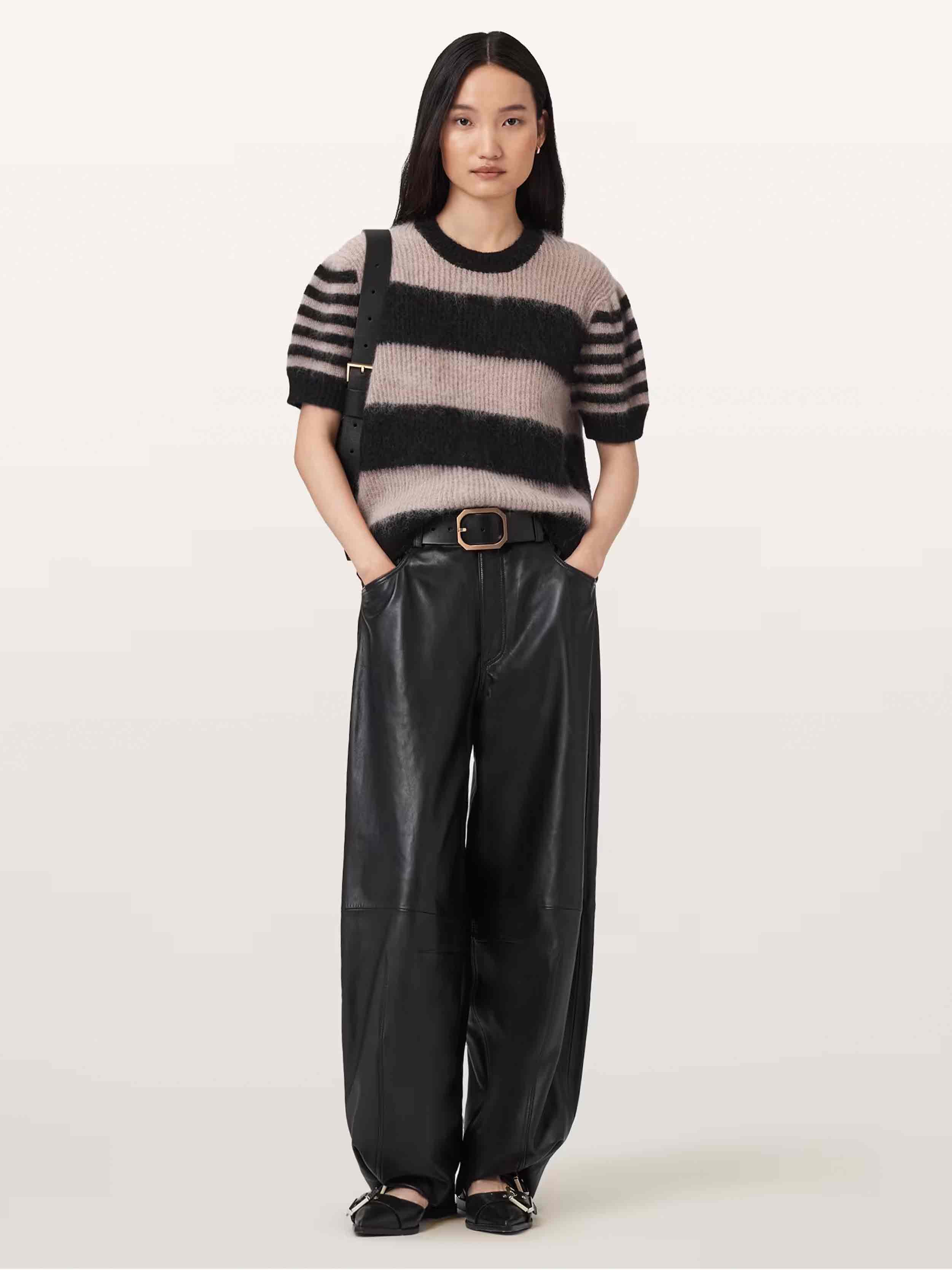 Beige/Black