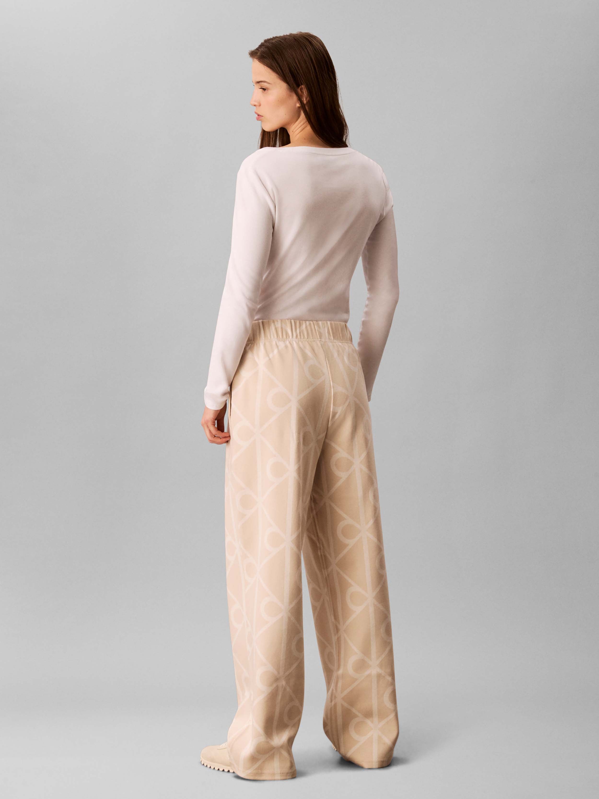 Light Beige