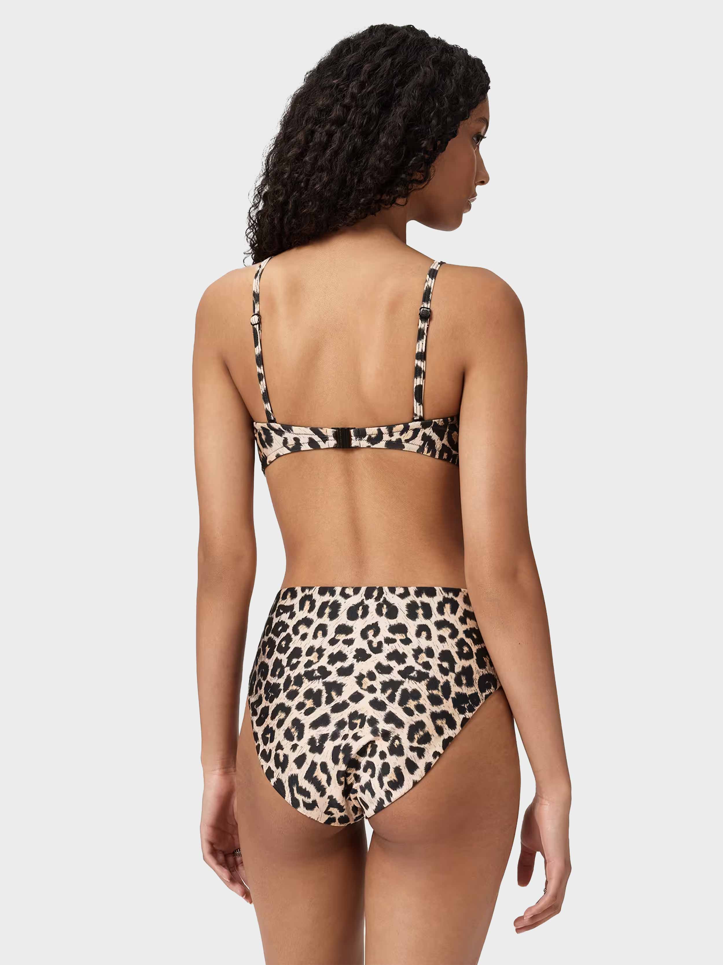 Leopard print
