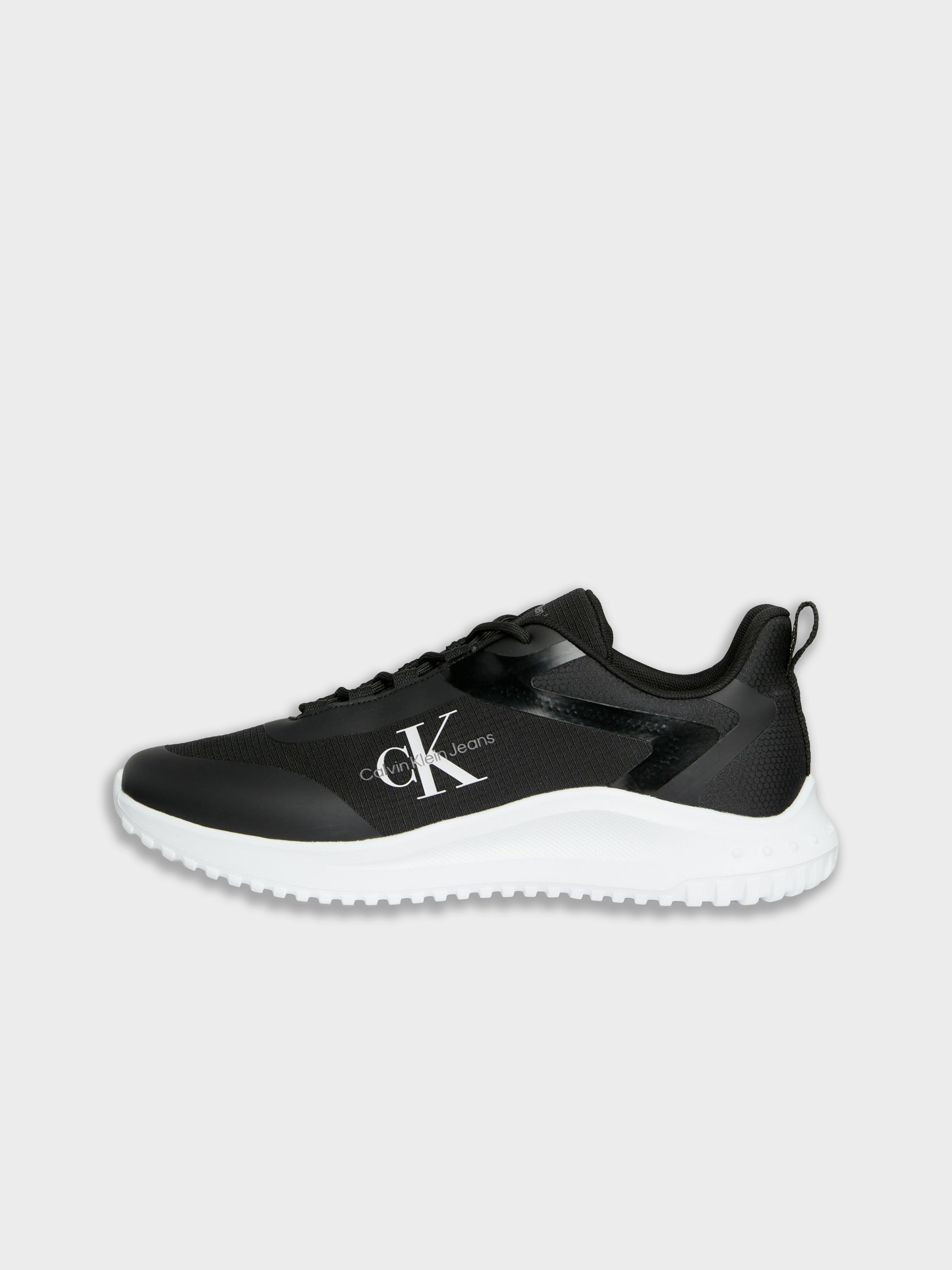 black/white