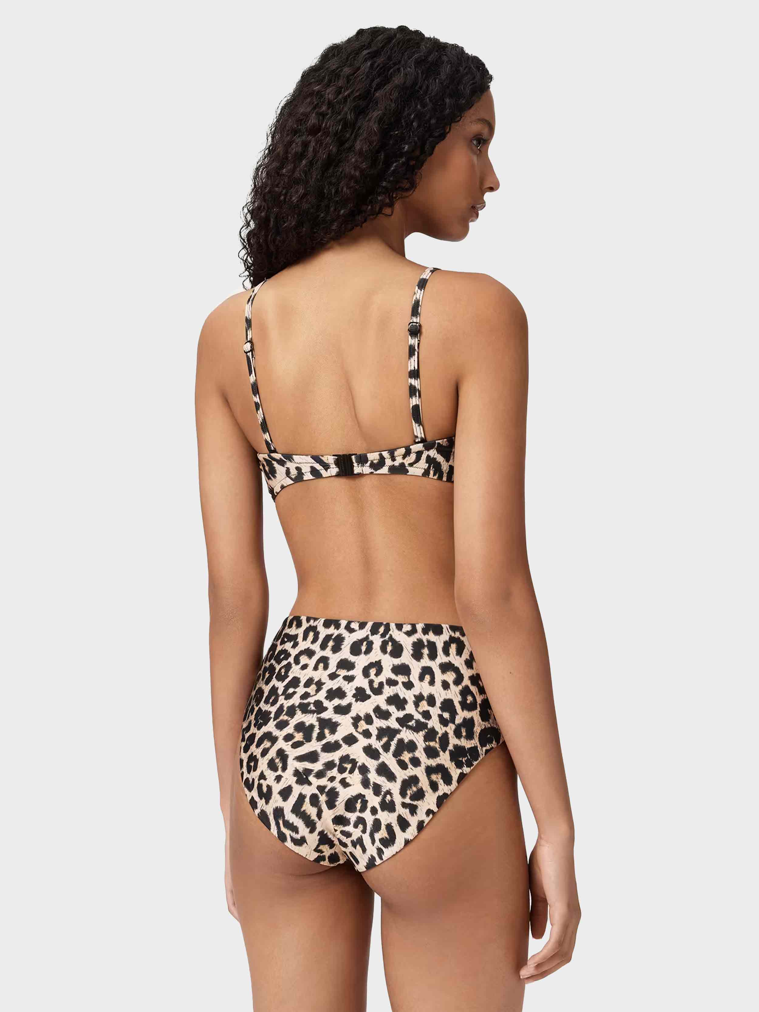Leopard print