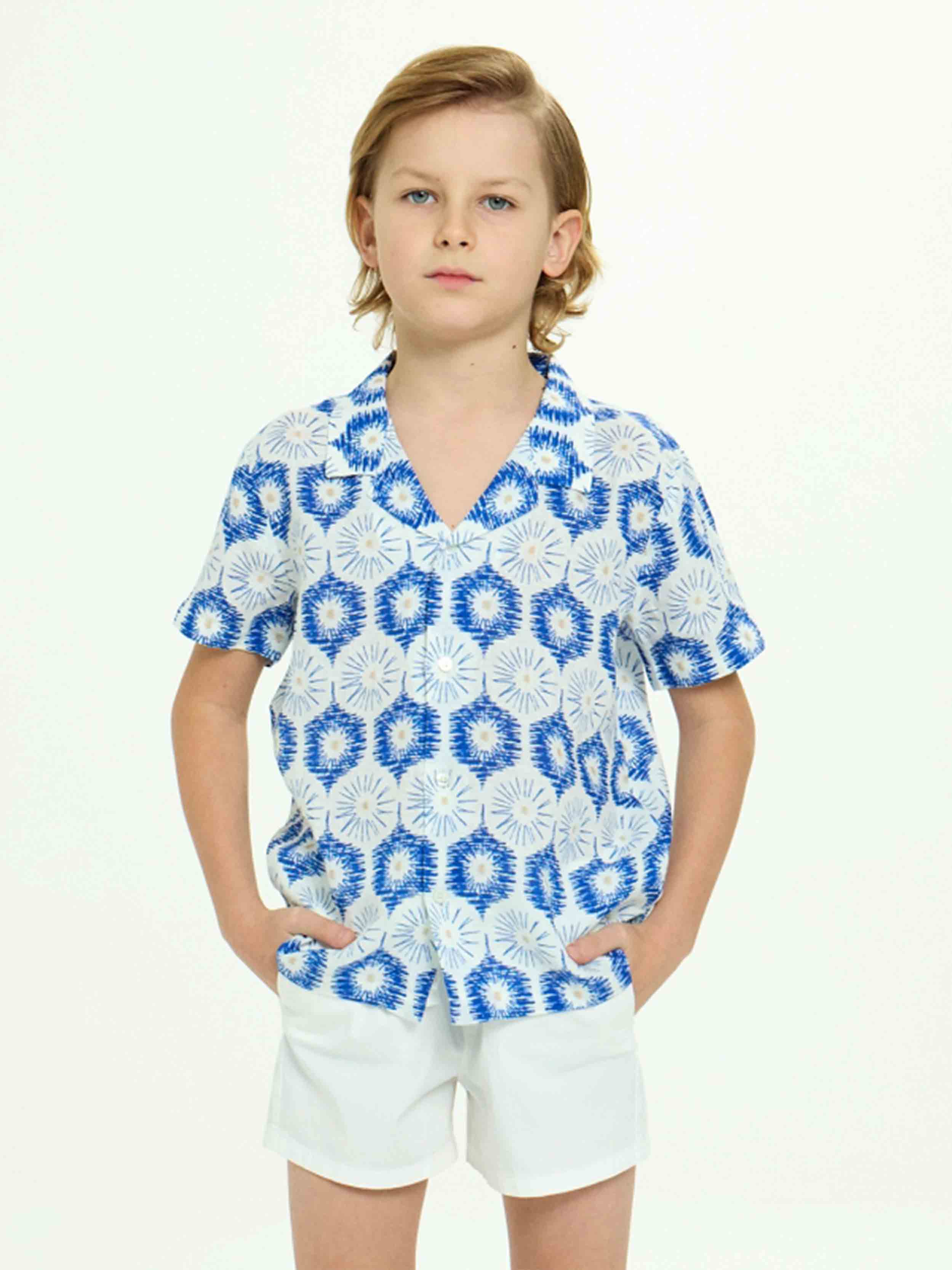 Blue / White