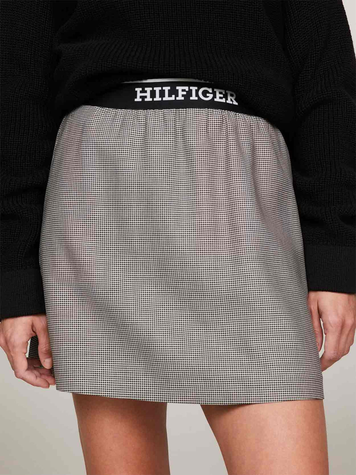 Checks Pattern