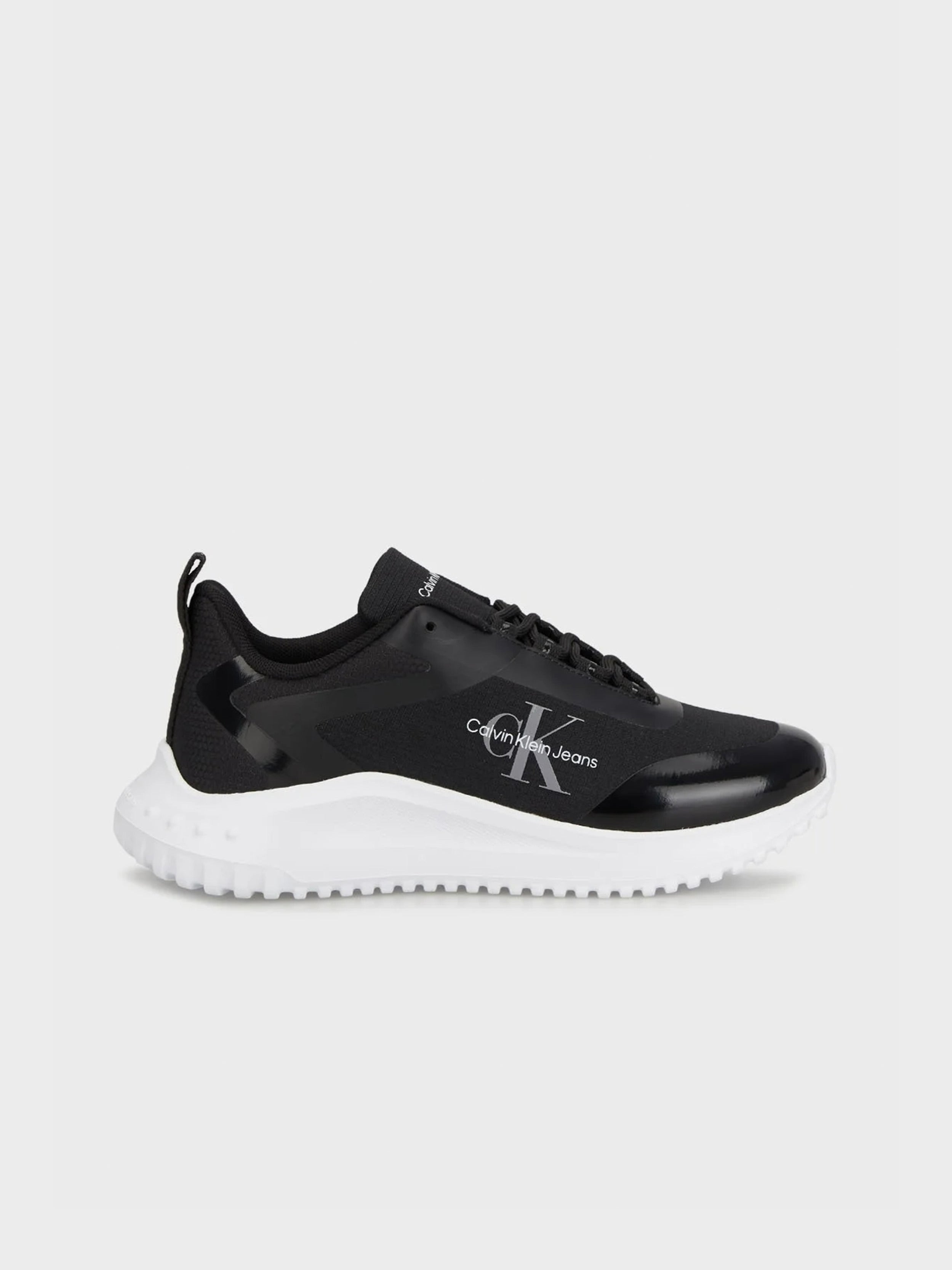 black/white