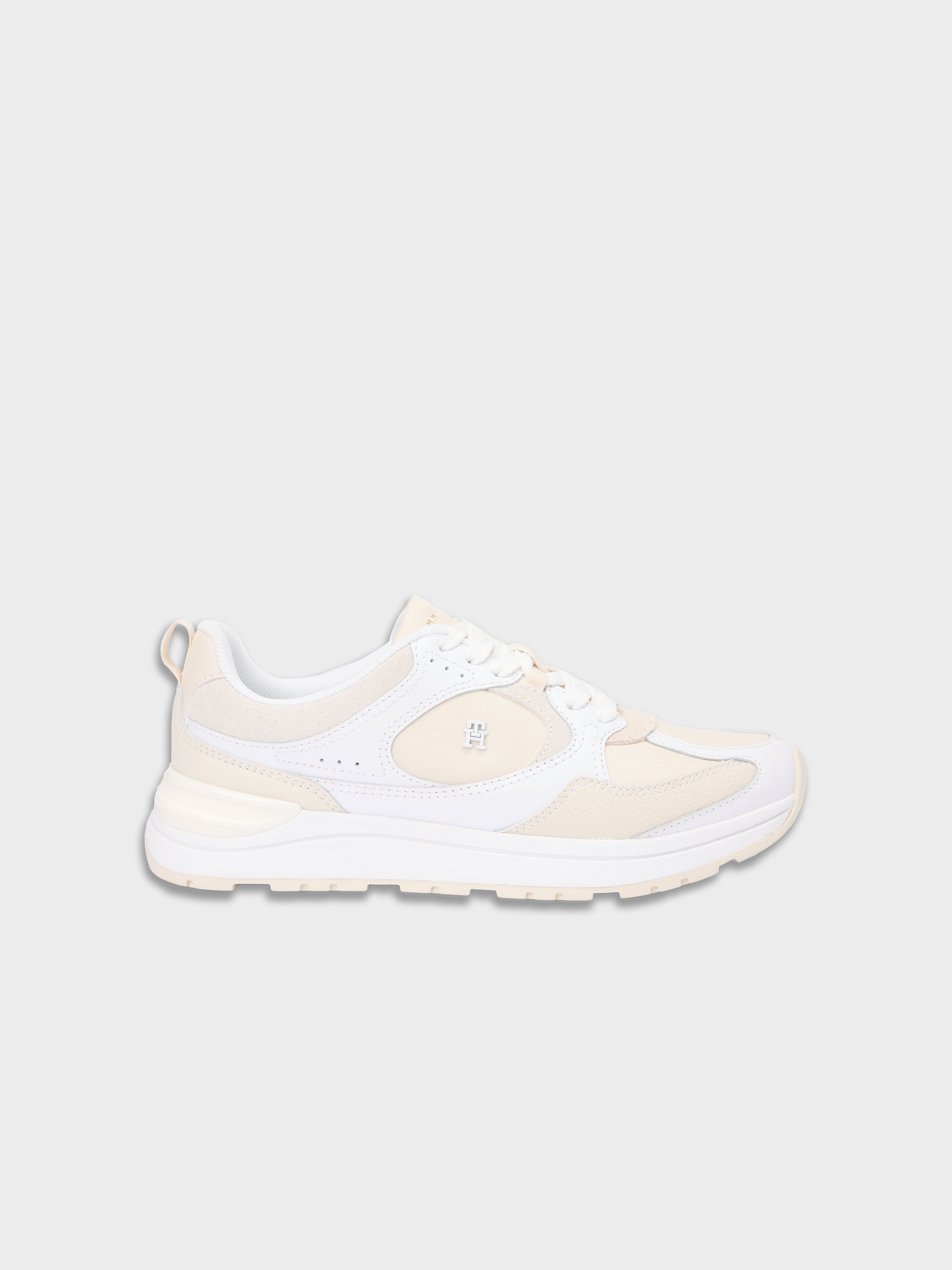 White/Soft Cream