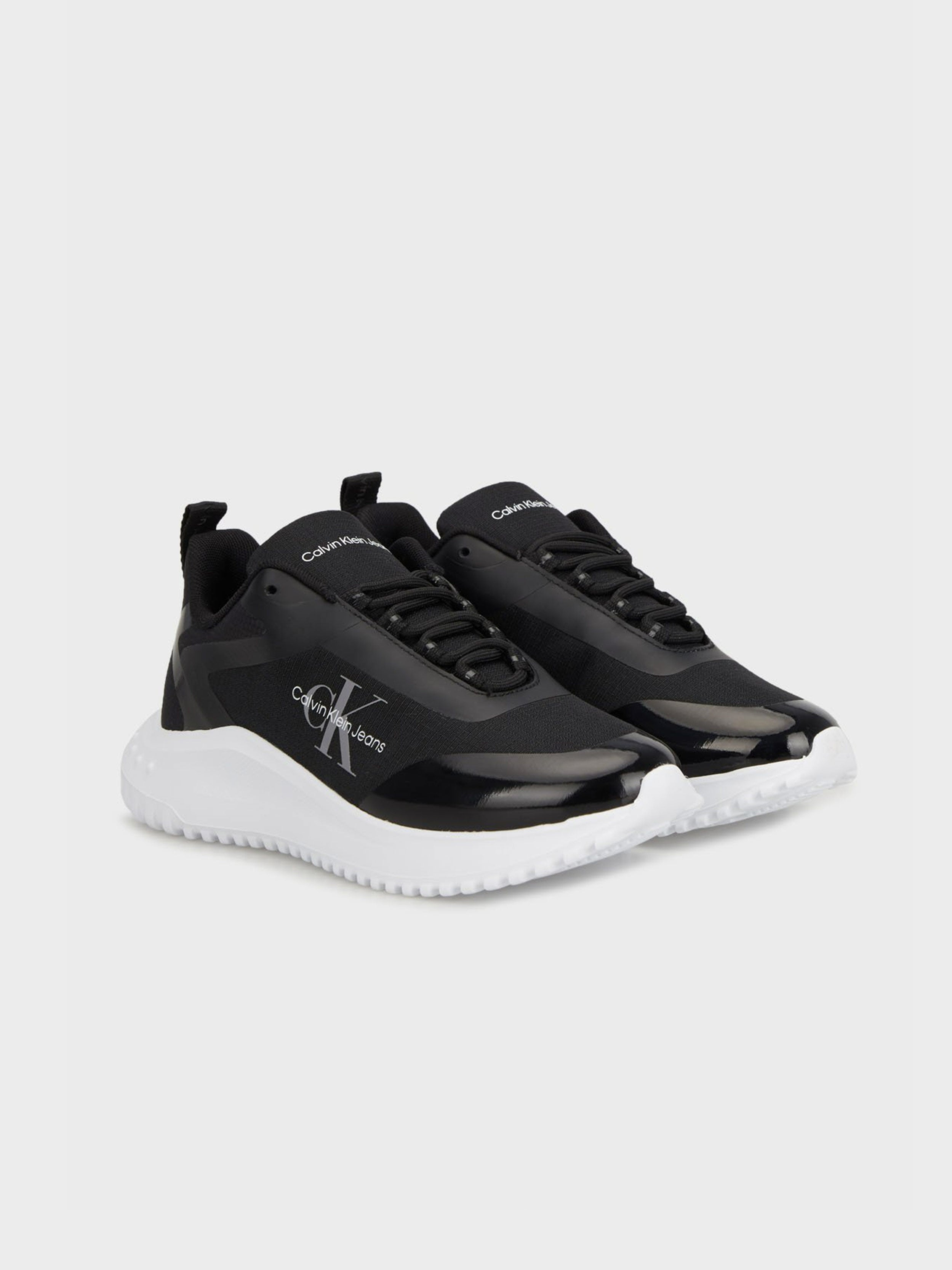 black/white