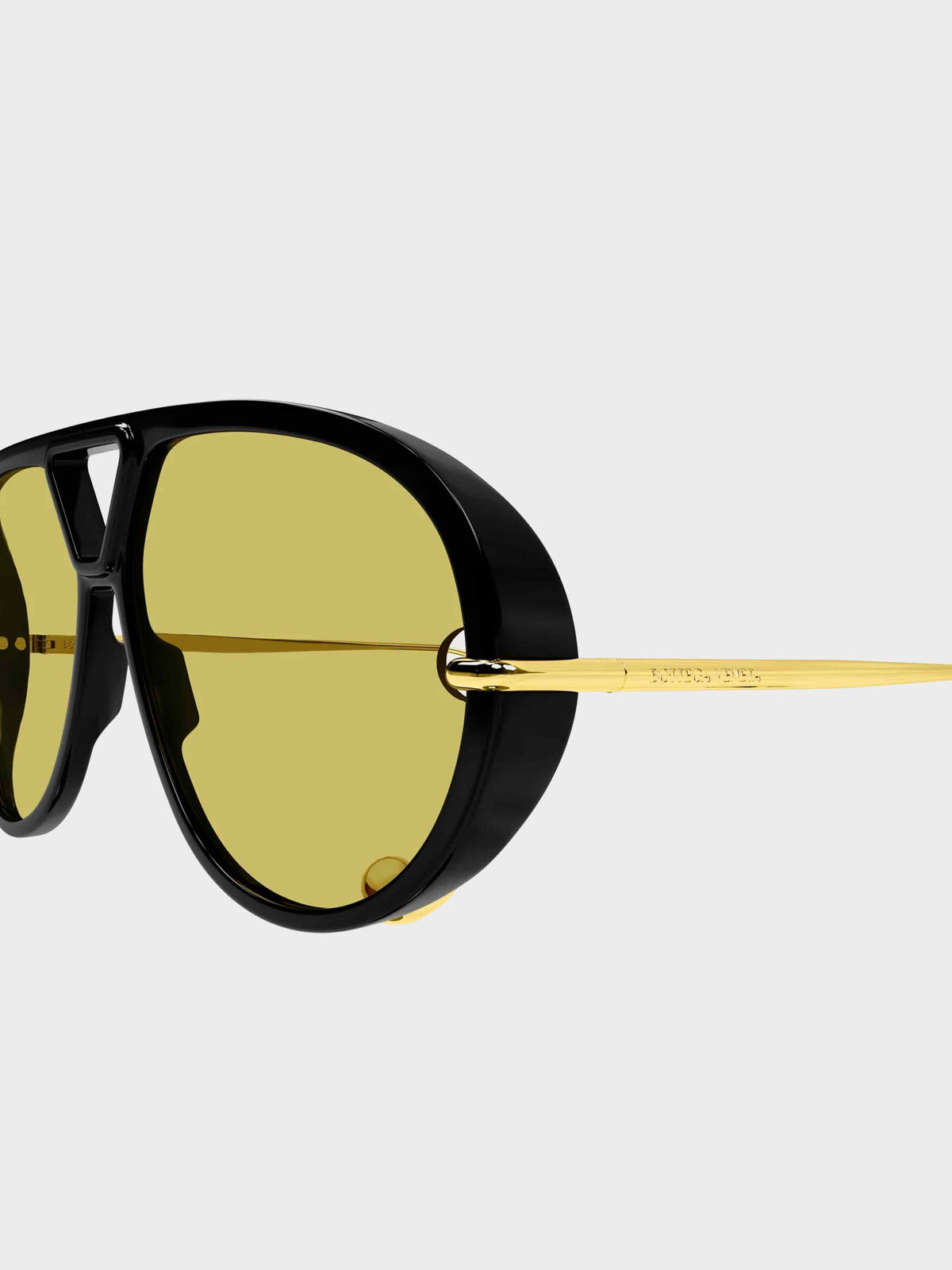 Black / Gold / Yellow