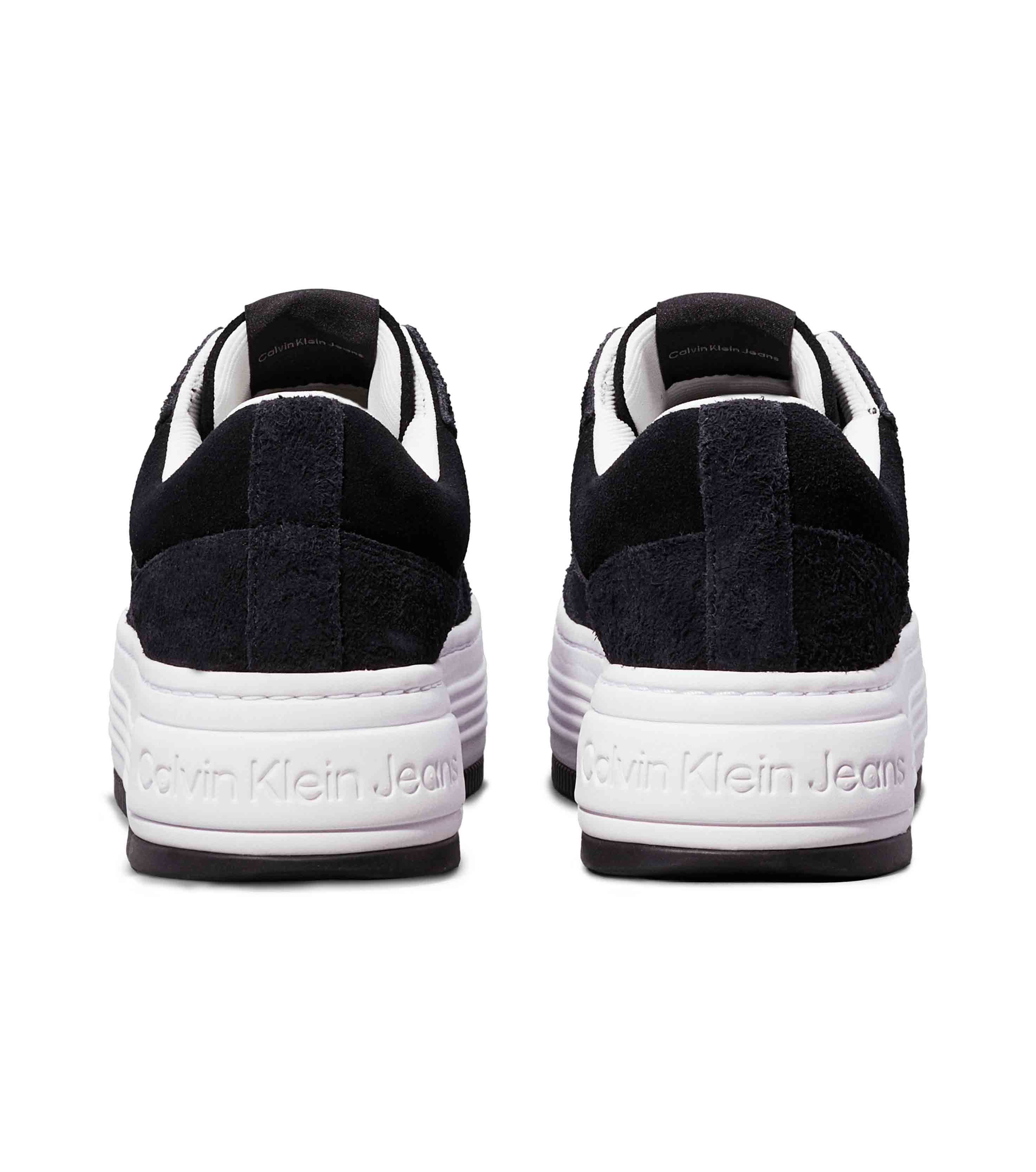 black/white