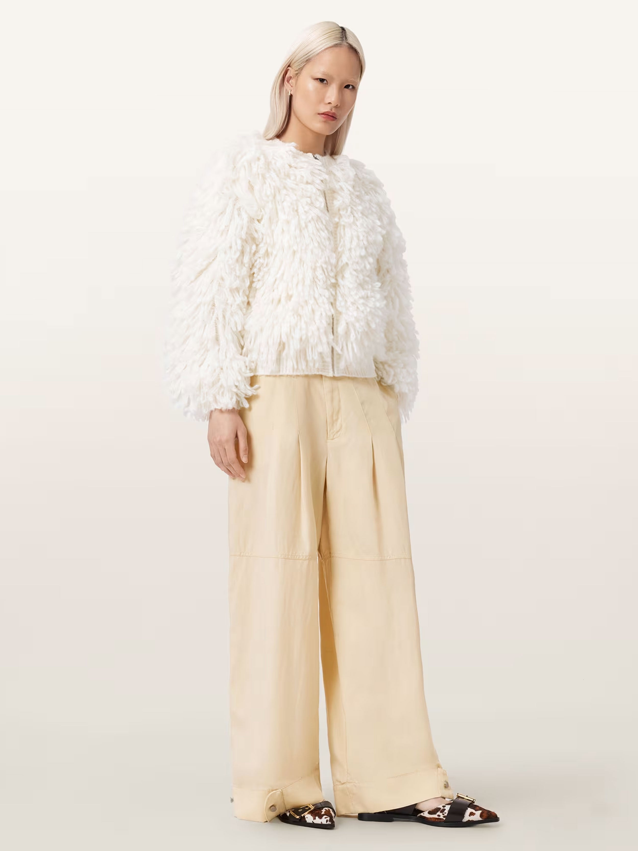 Off White