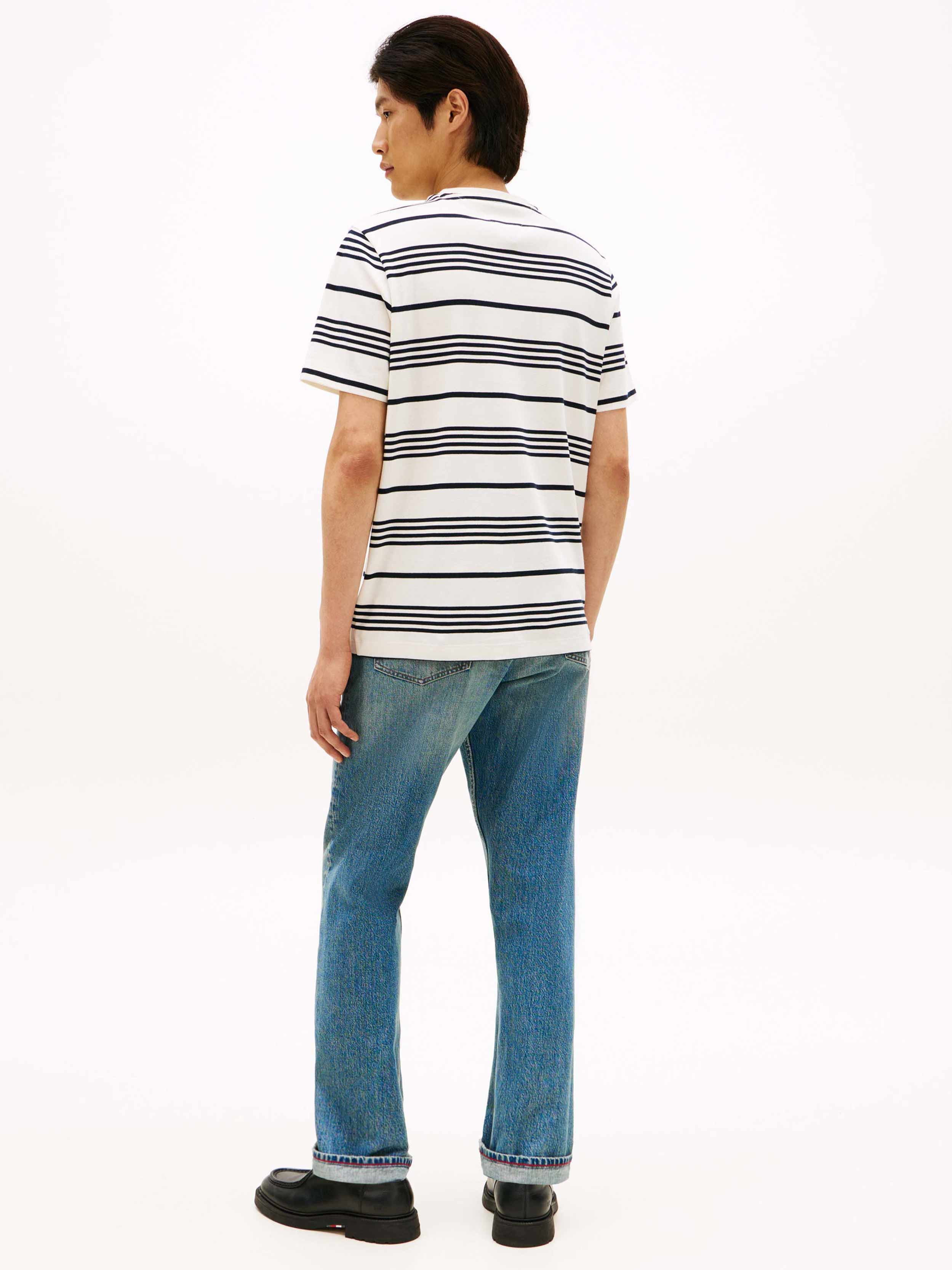 Ivory/navy
