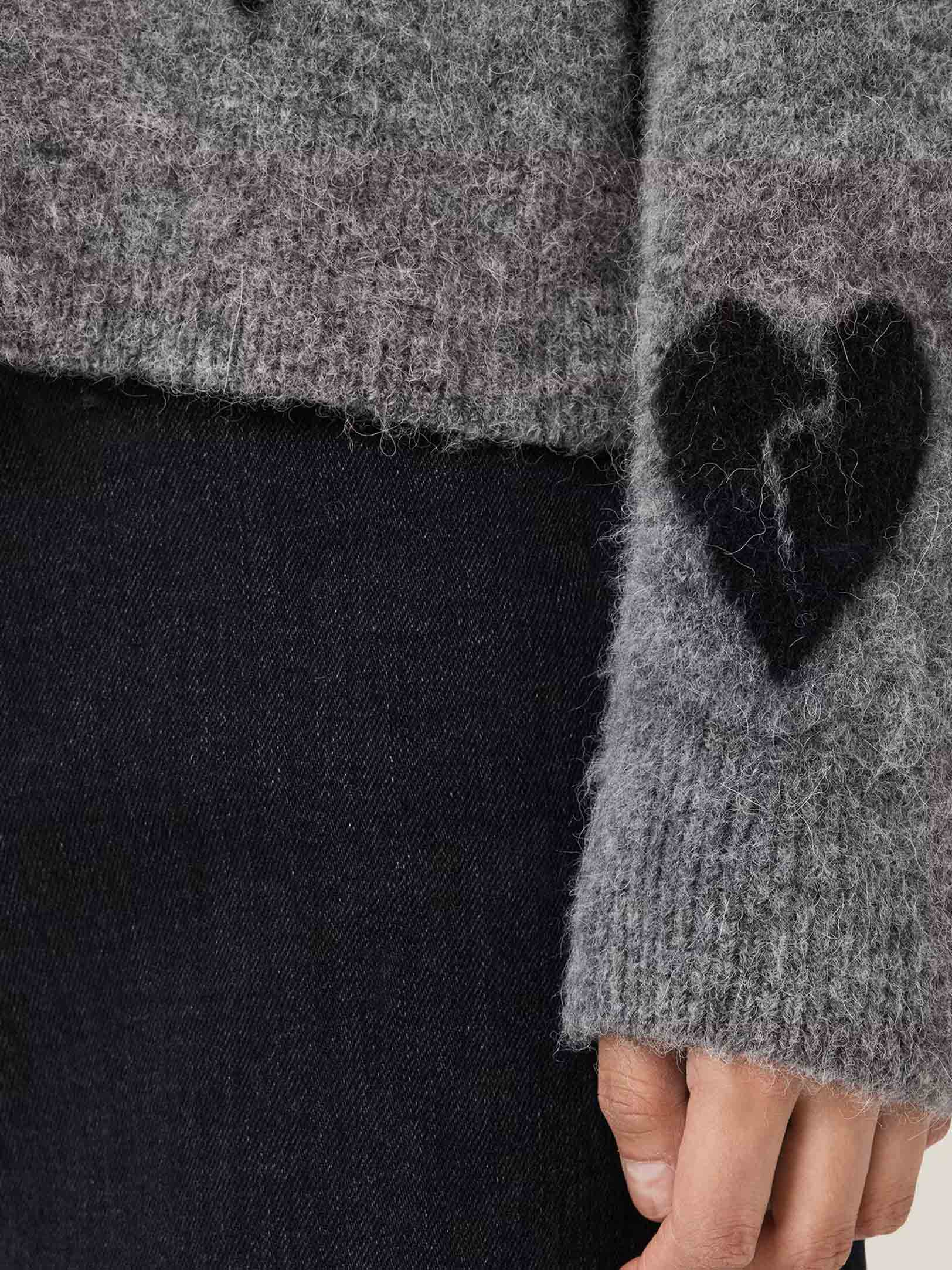 GREY/BLACK