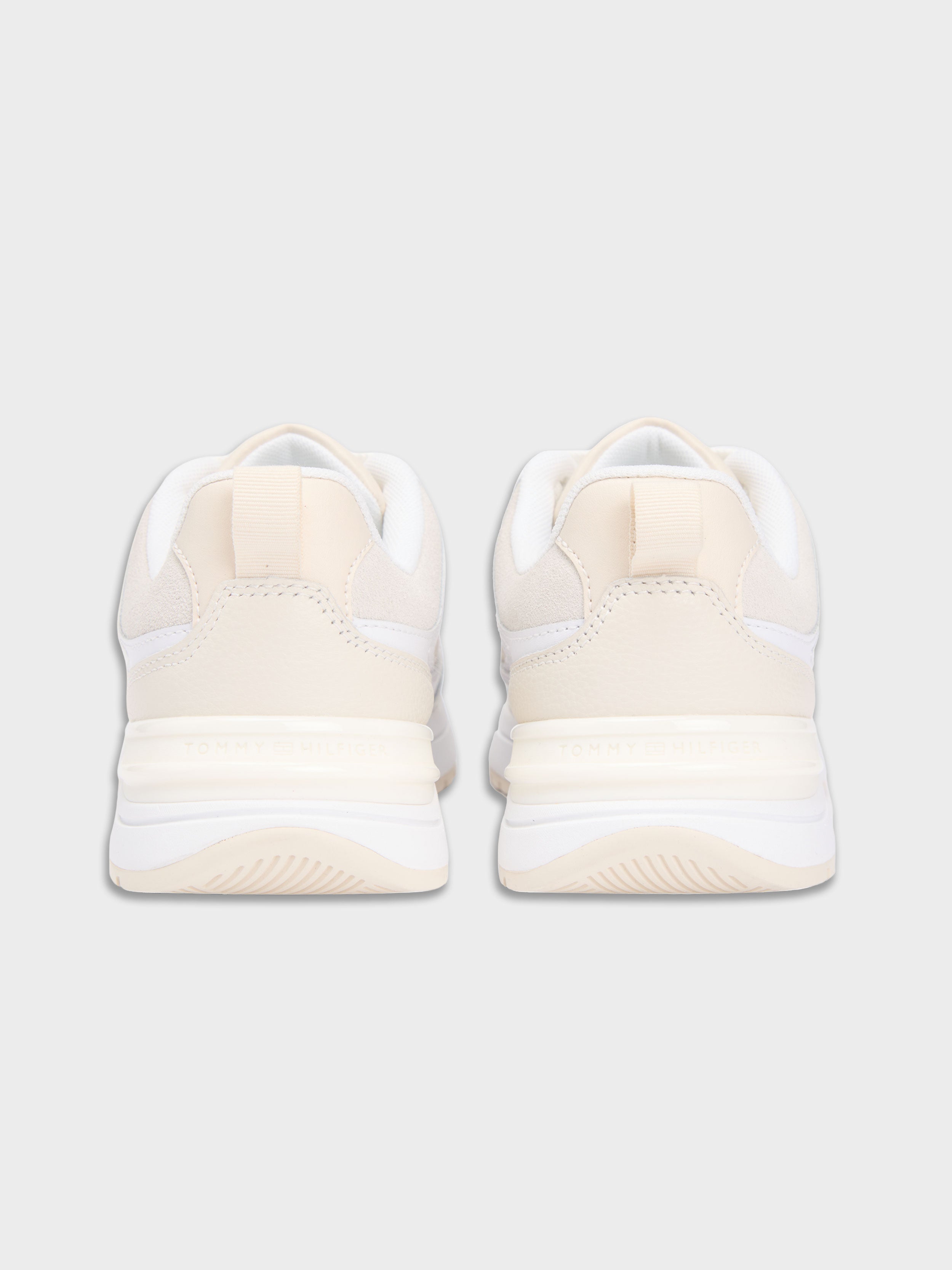 White/Soft Cream