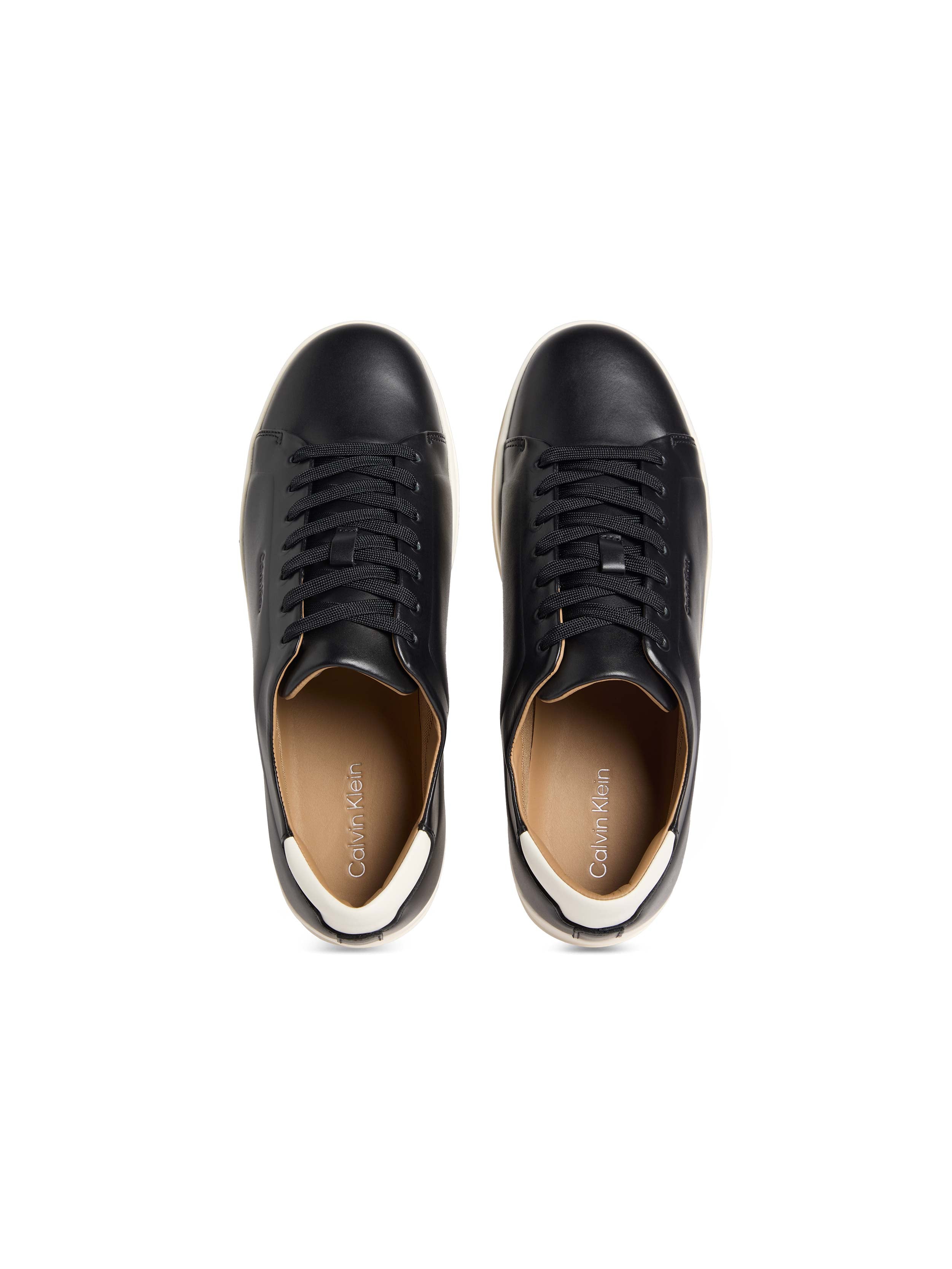 Black/Marshmallow