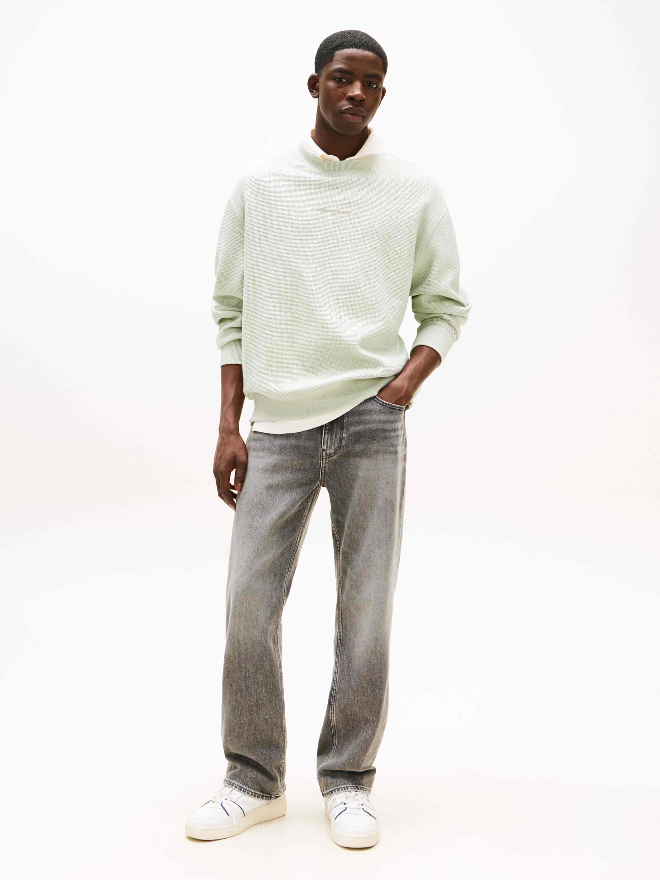 Light/Pastel Green