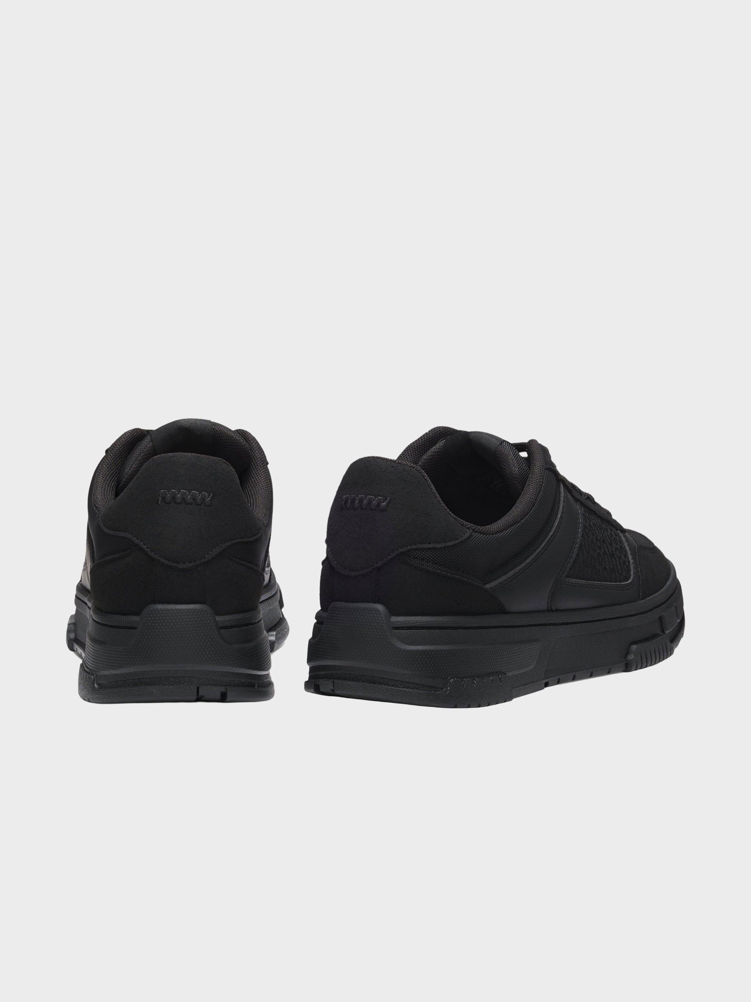 Black Oxford