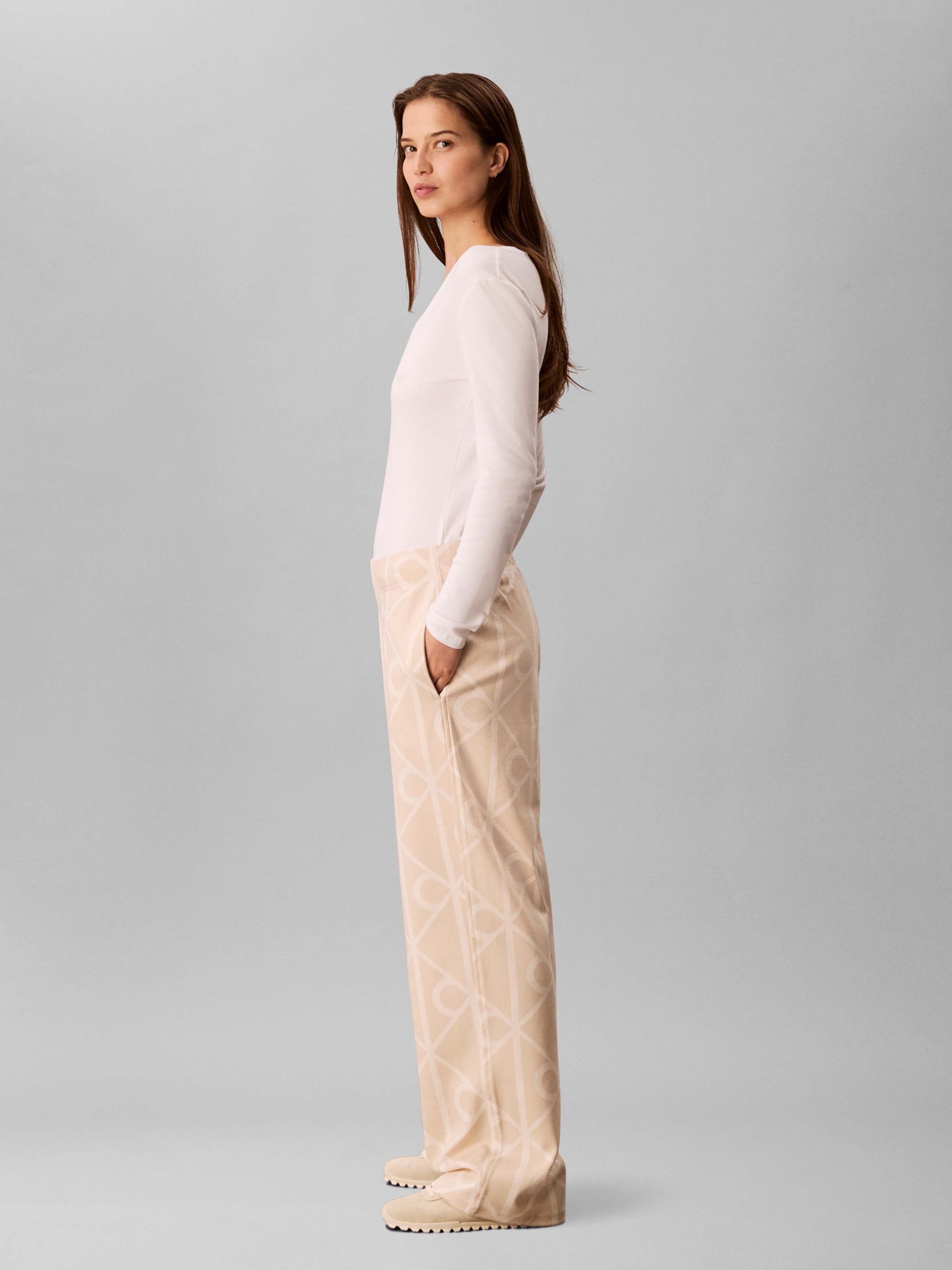 Light Beige