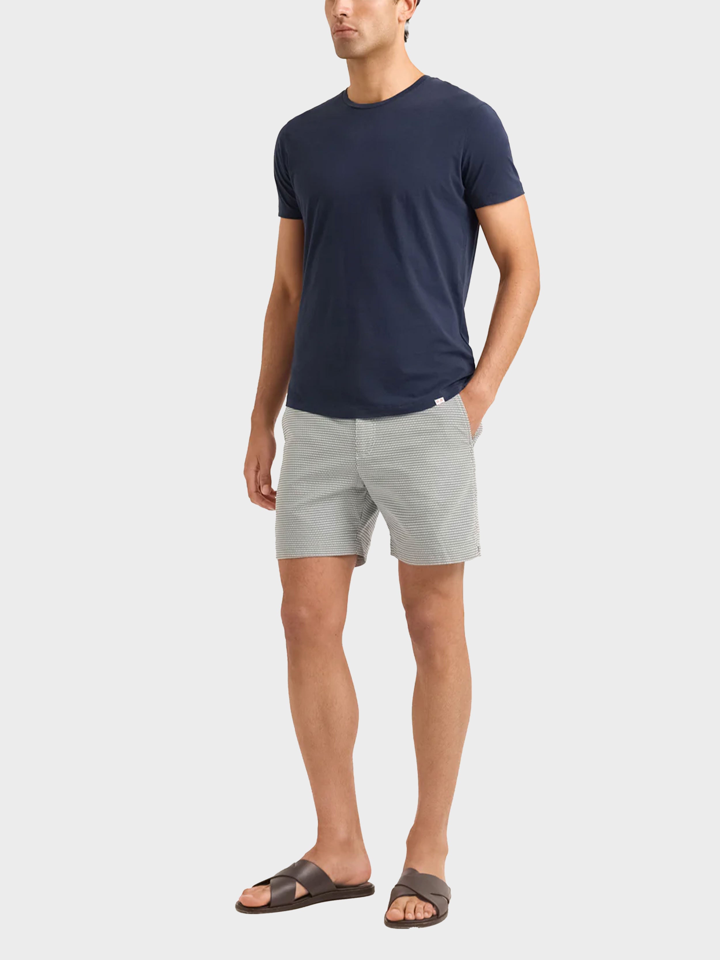 medium blue