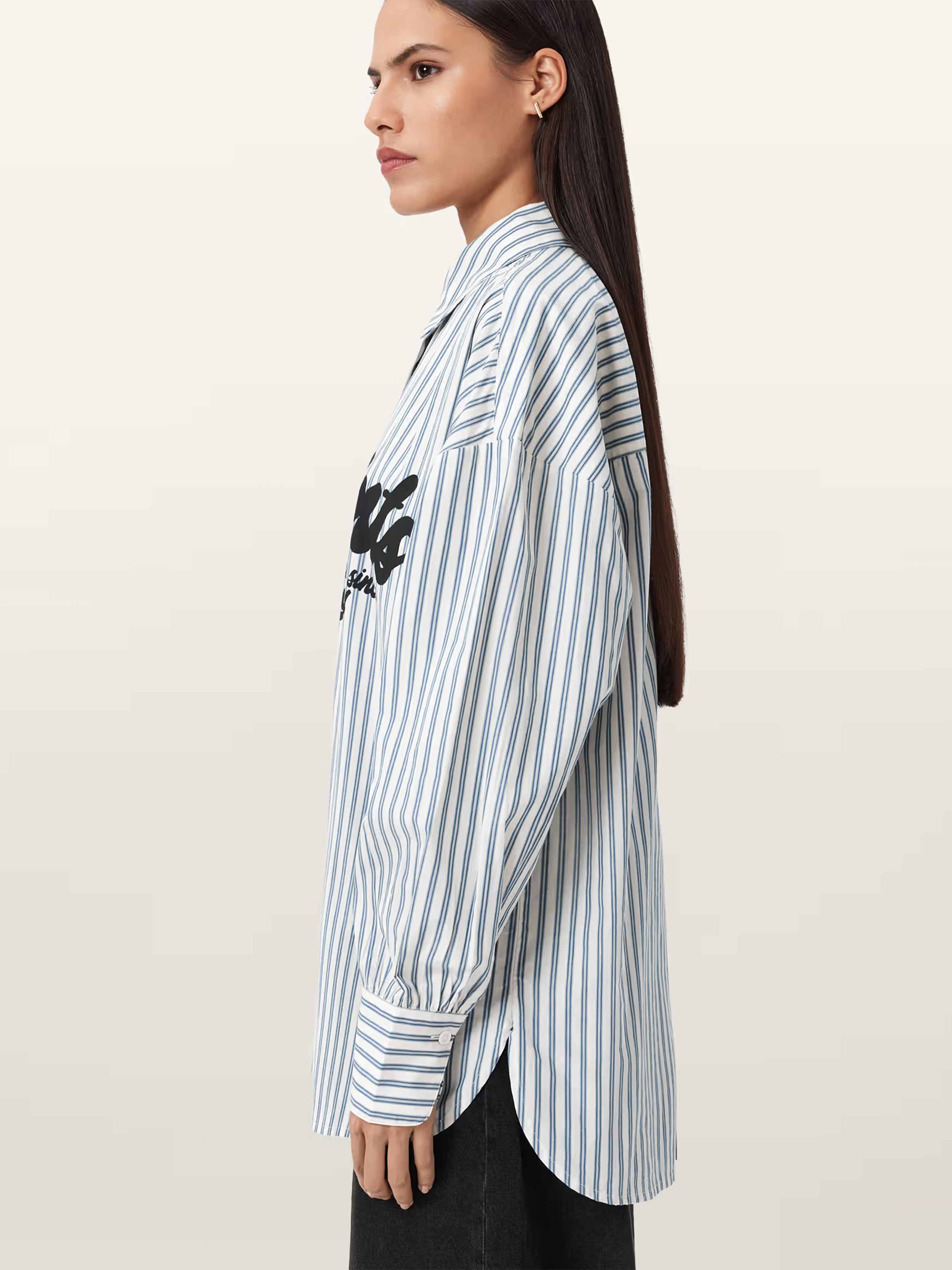 Blue / White