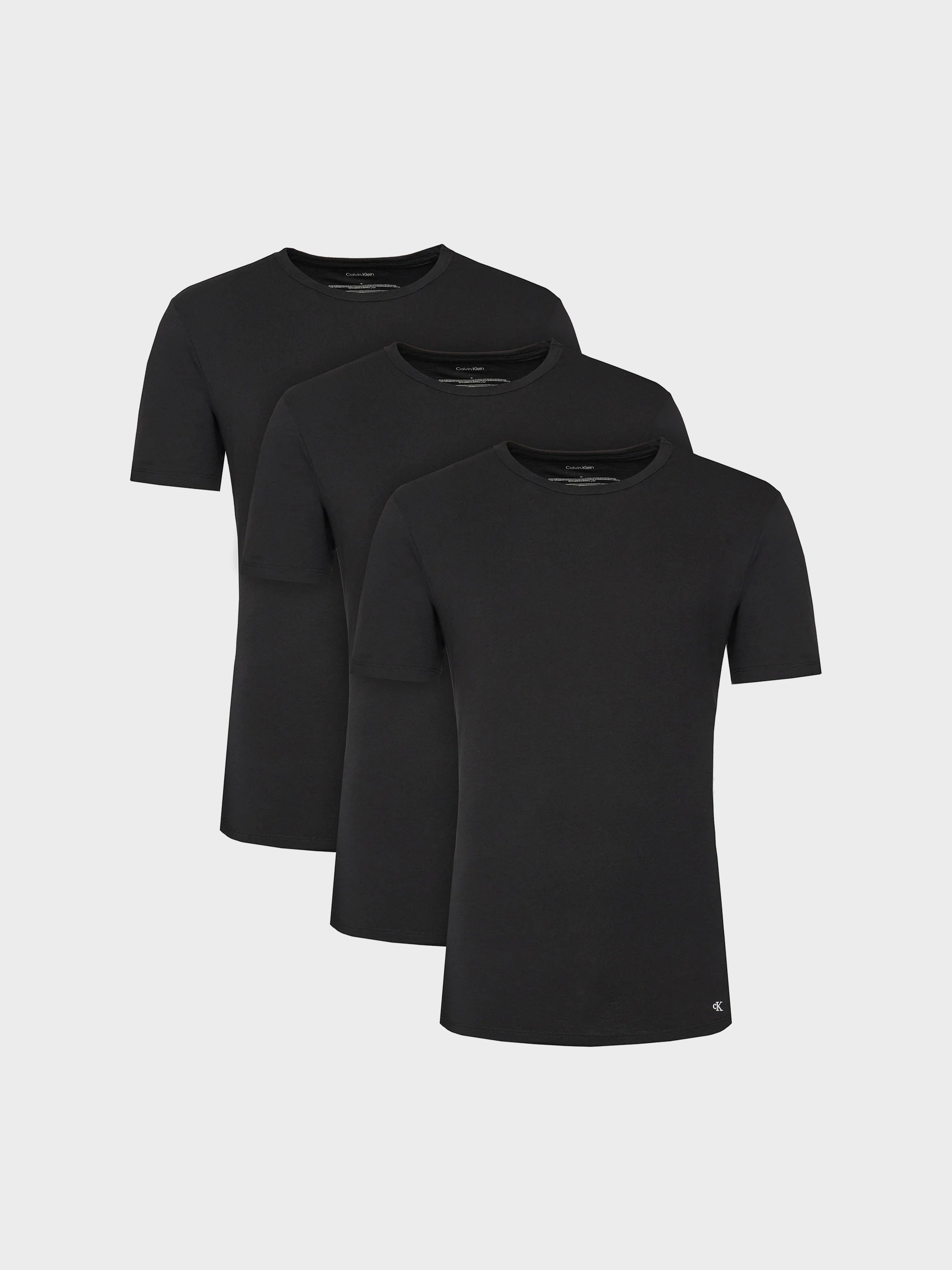 black/black/black
