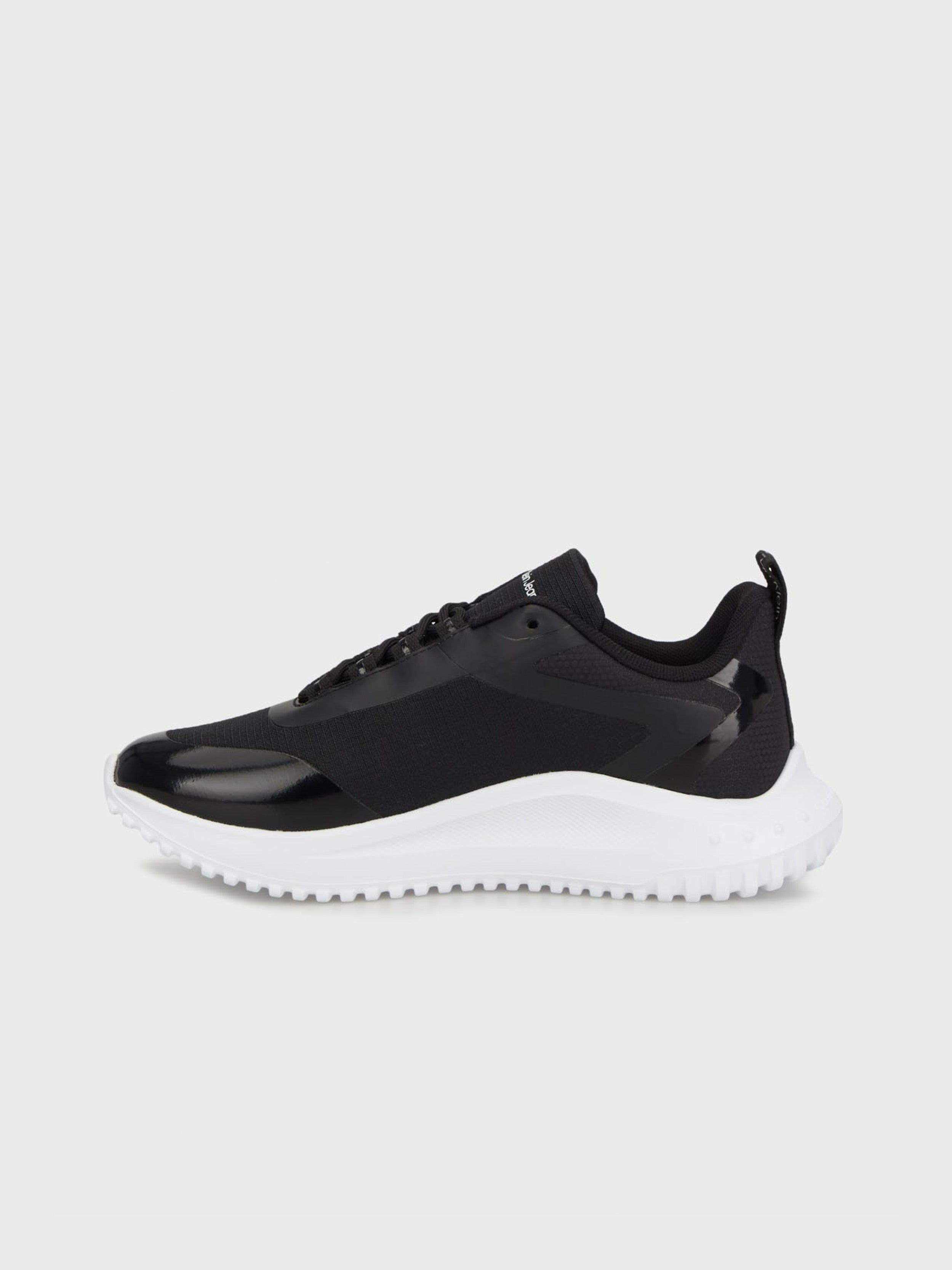 black/white