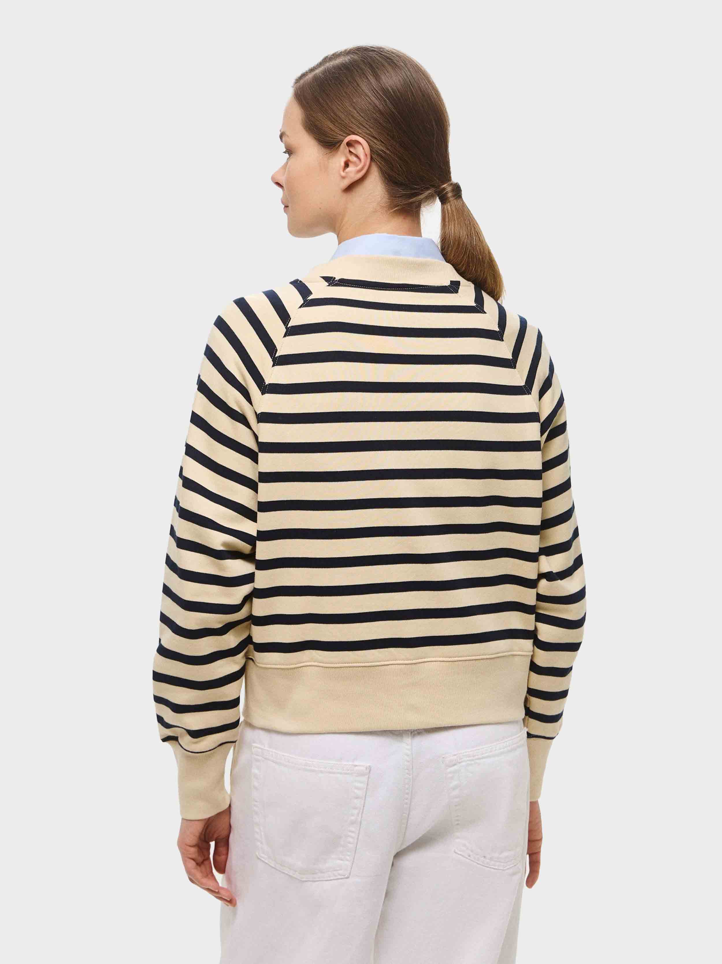 Ivory/navy