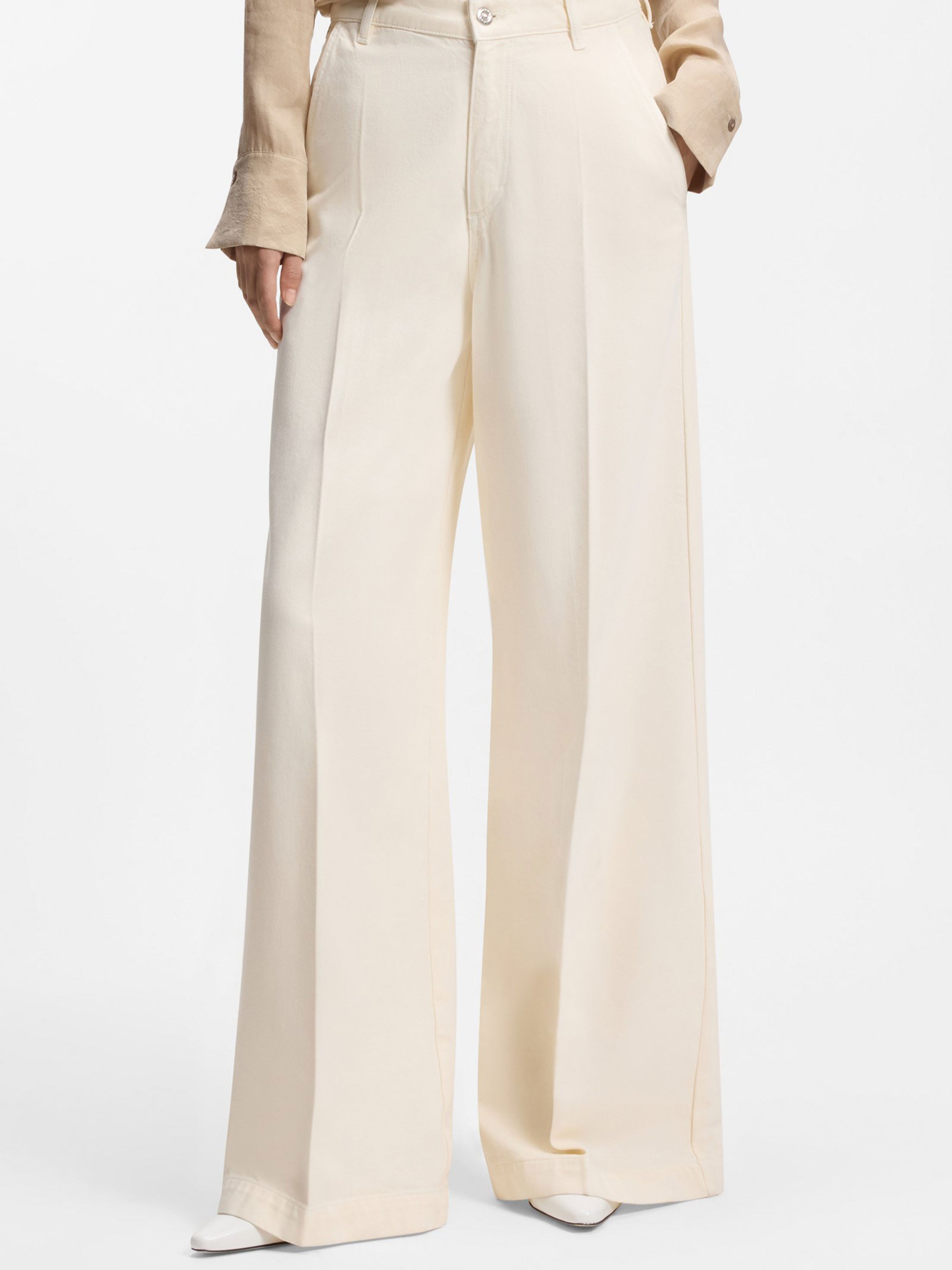Off White