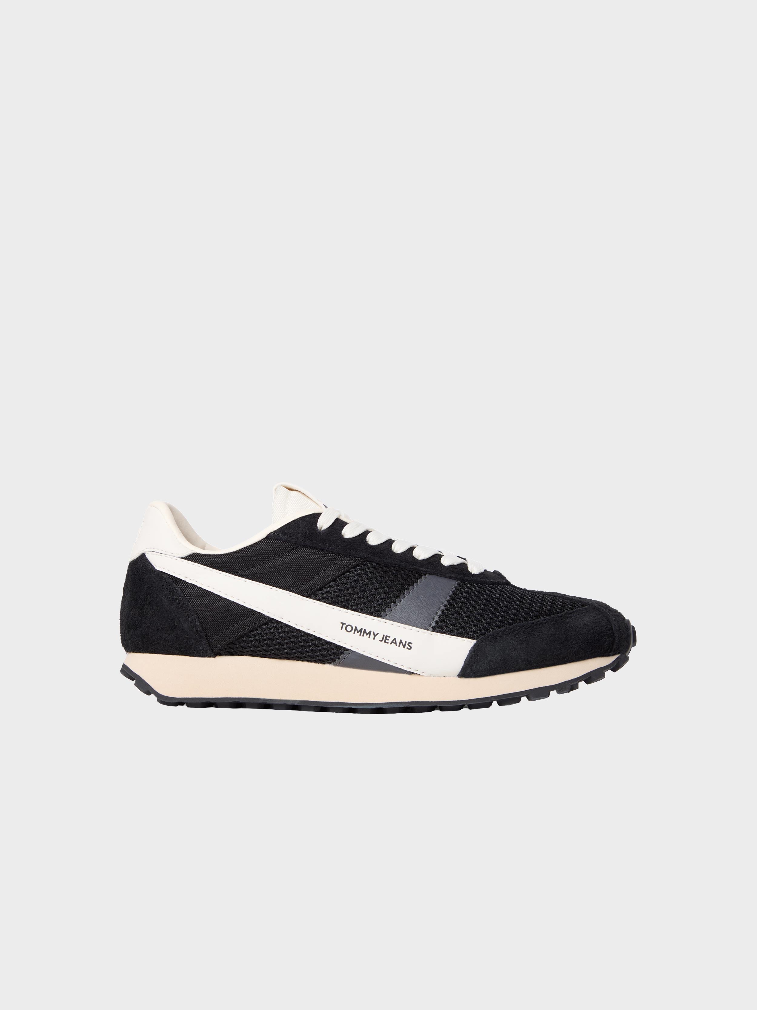 Black/Ivory