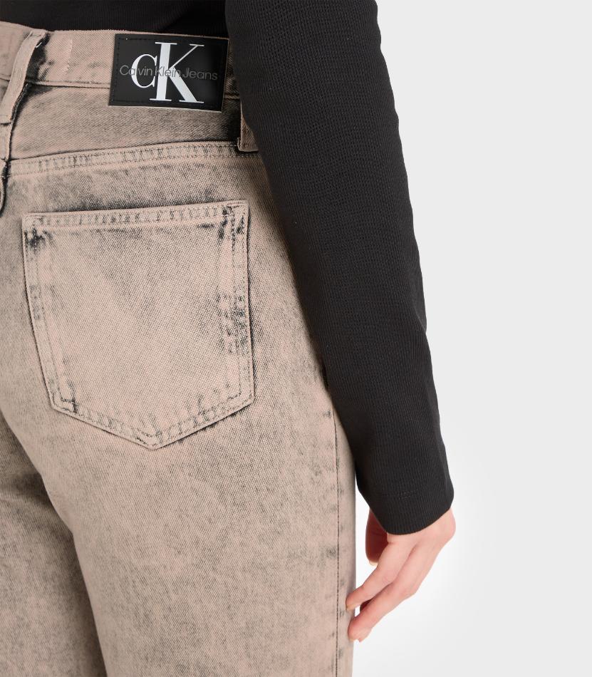 Medium Denim
