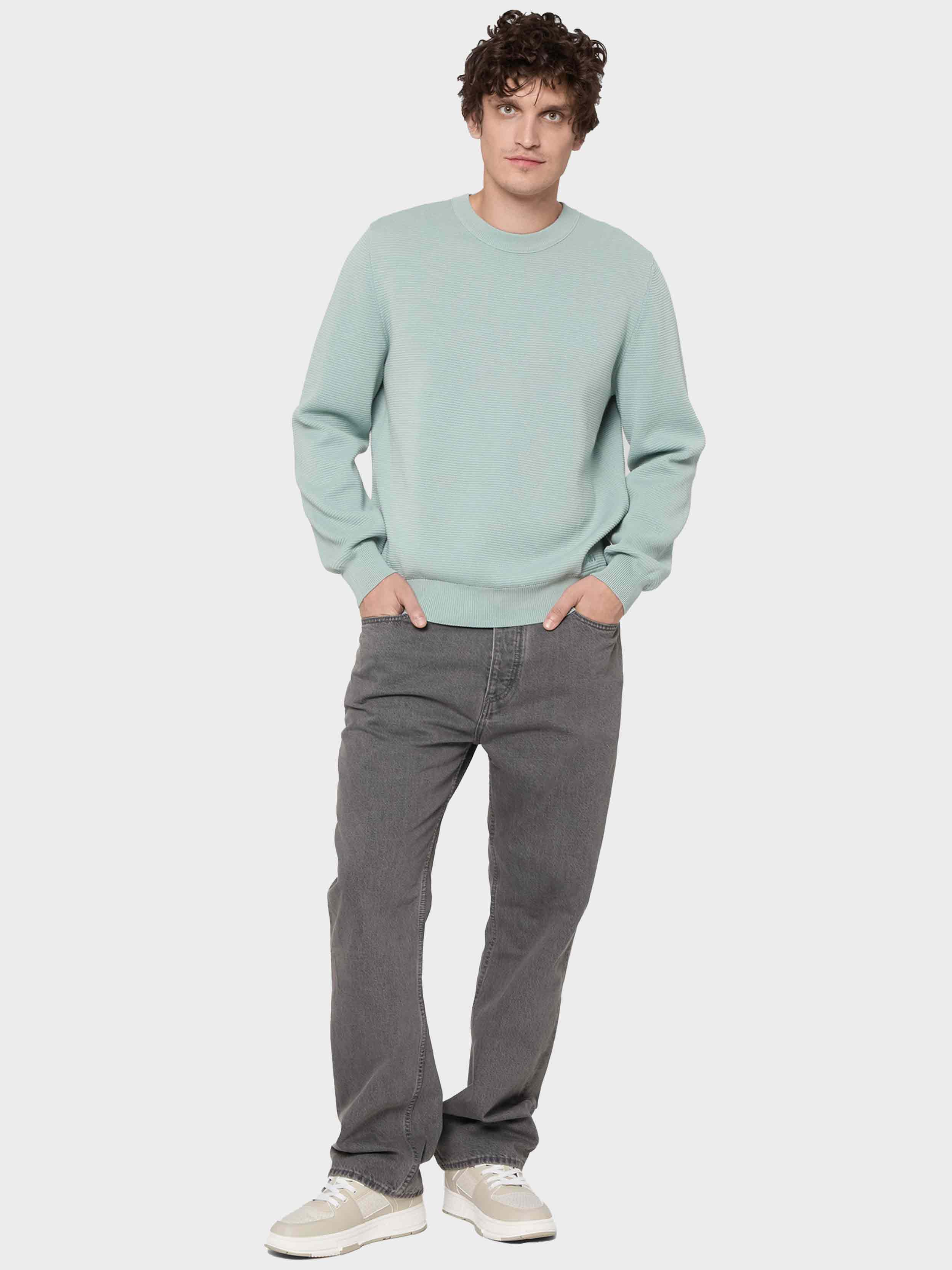 Light/Pastel Green