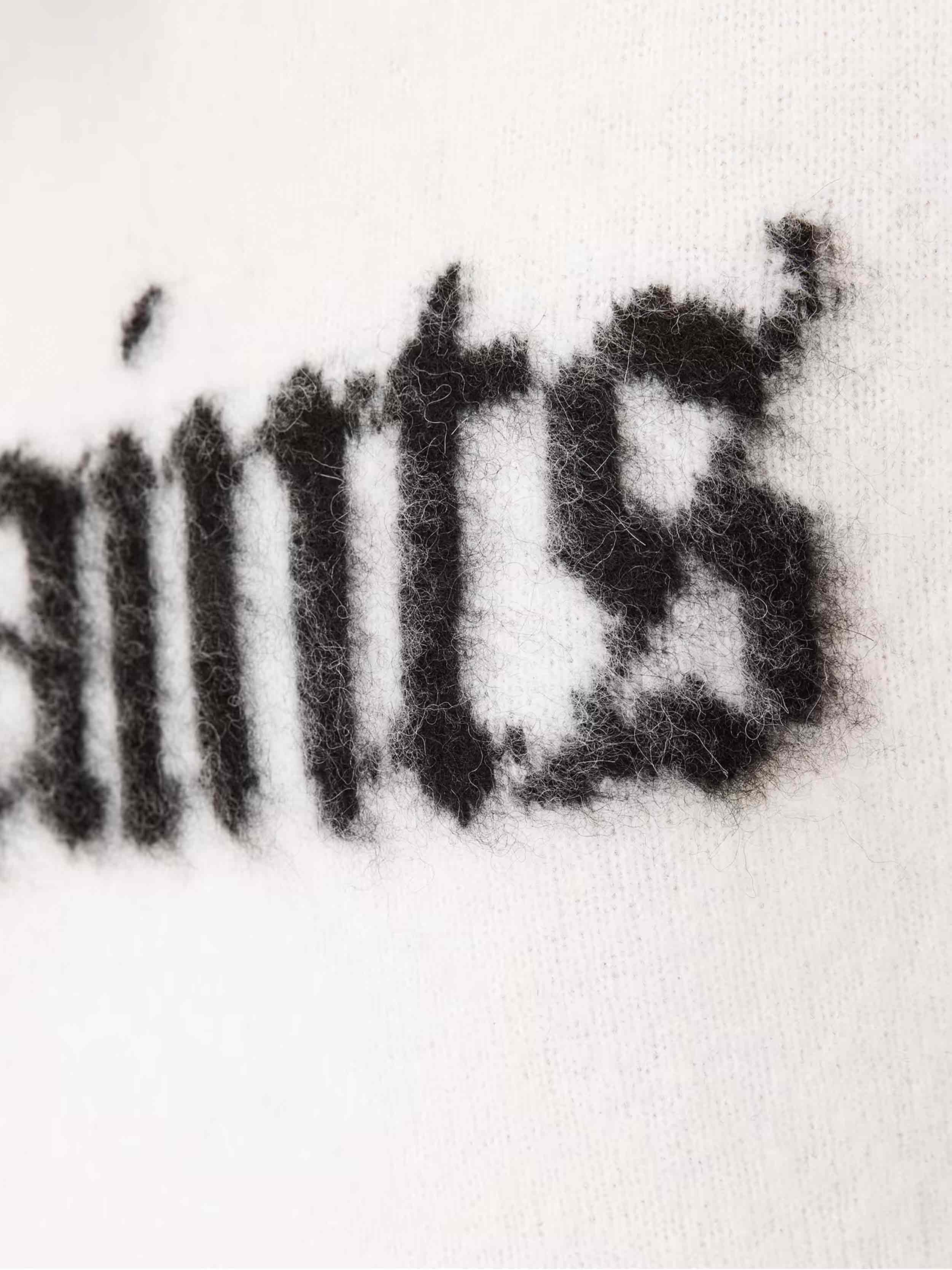 Chalk White/Black
