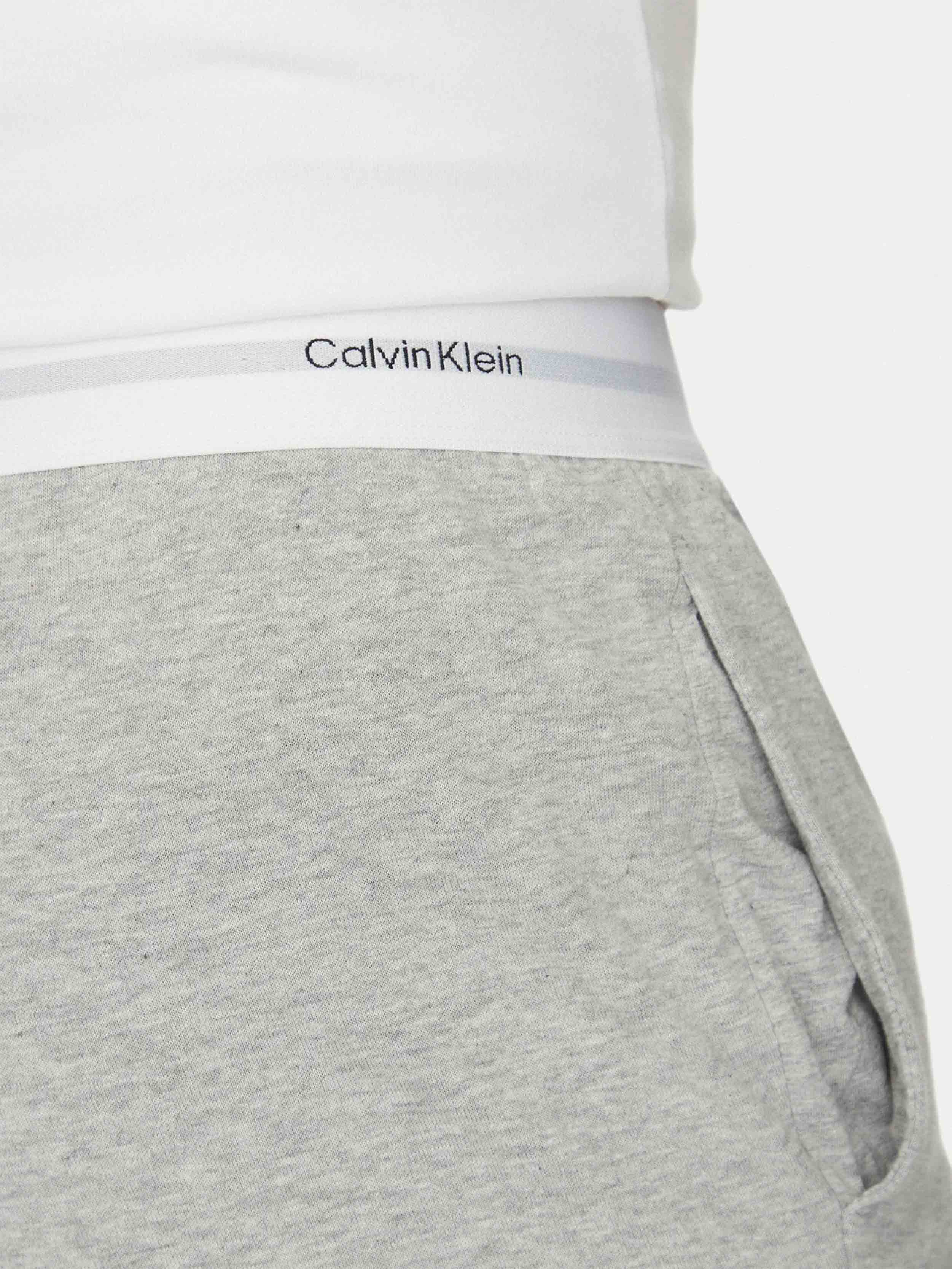 medium grey
