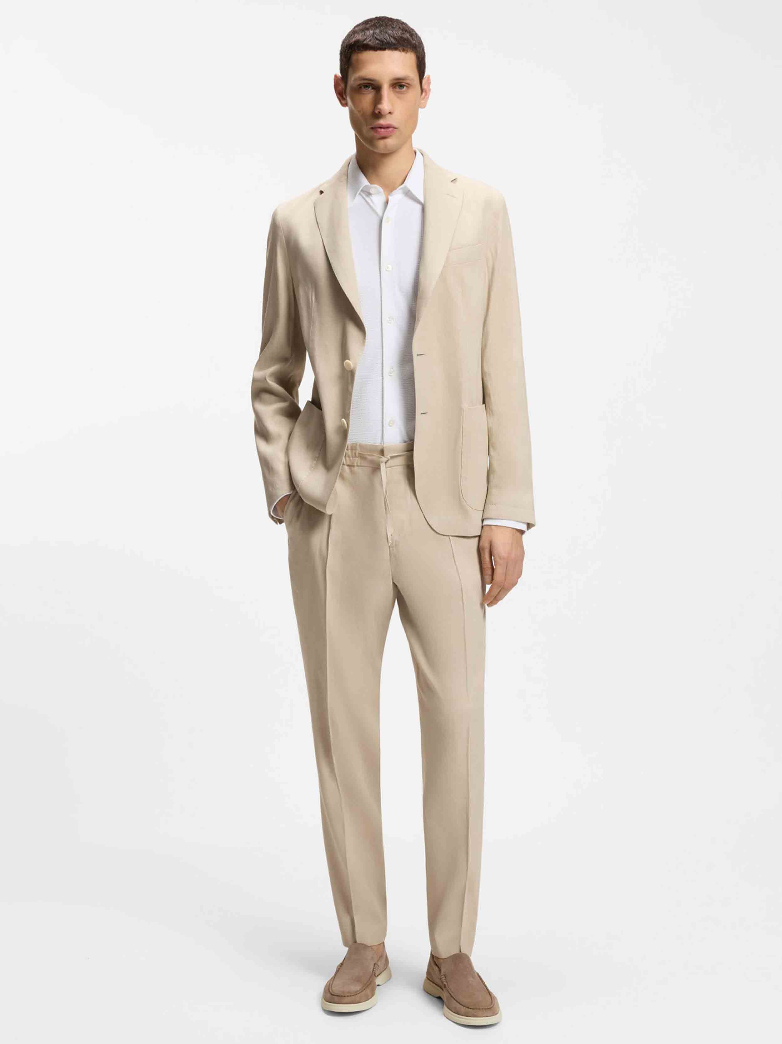 Medium Beige