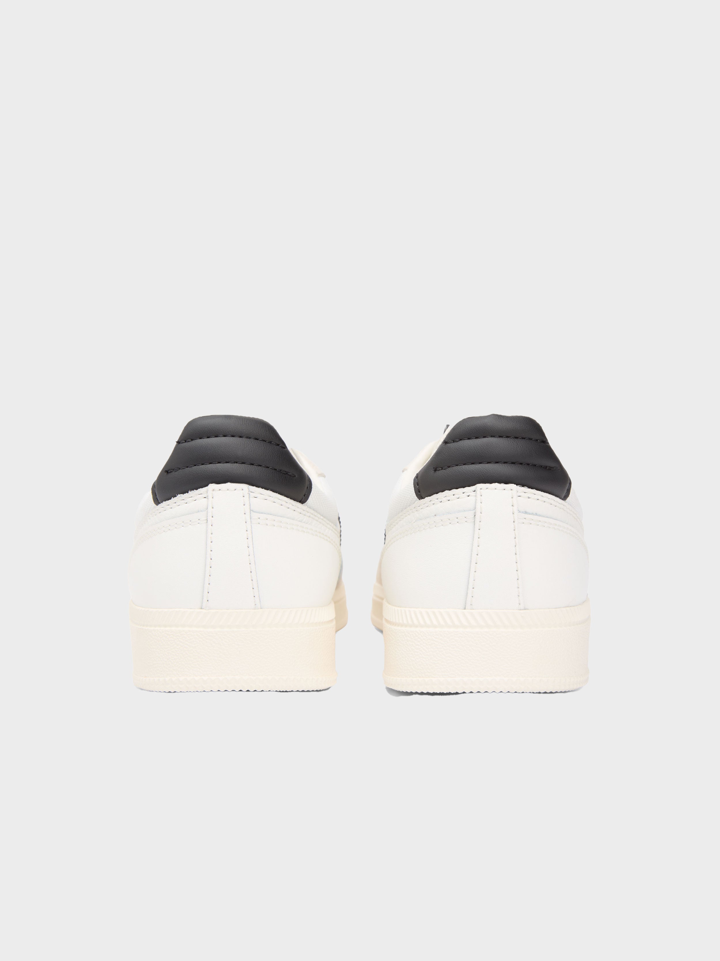 Ecru/Black