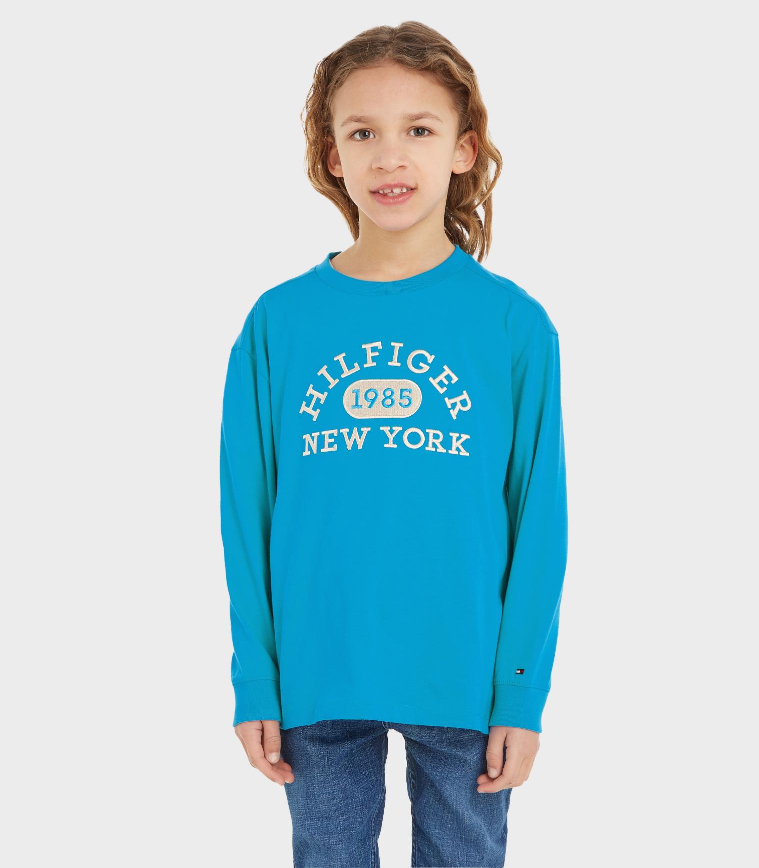 medium blue