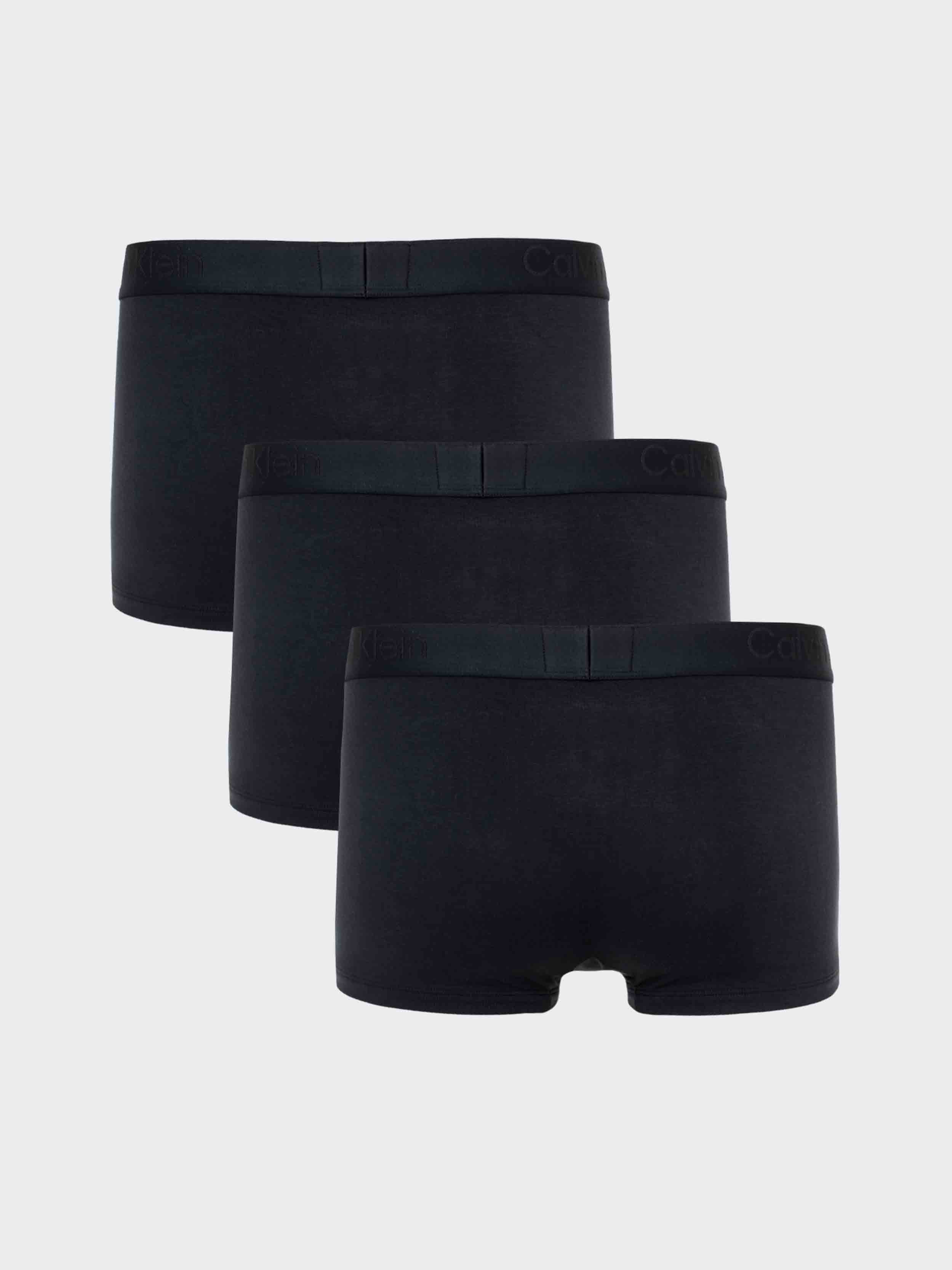 black/black/black