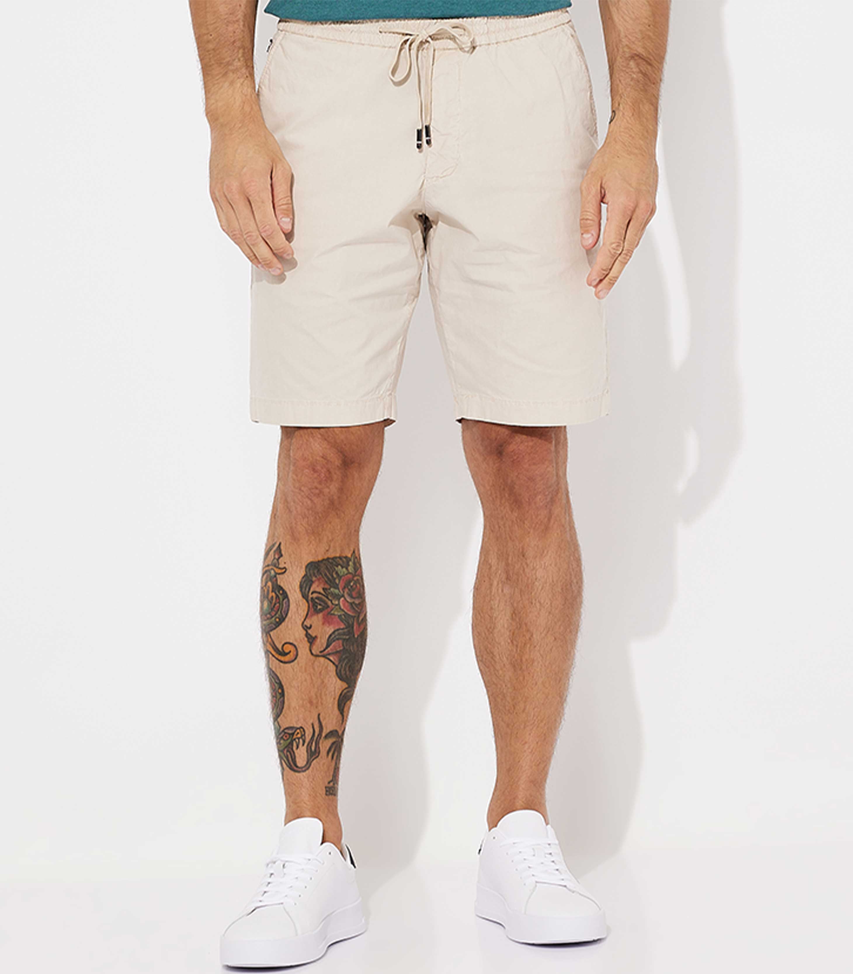 medium beige