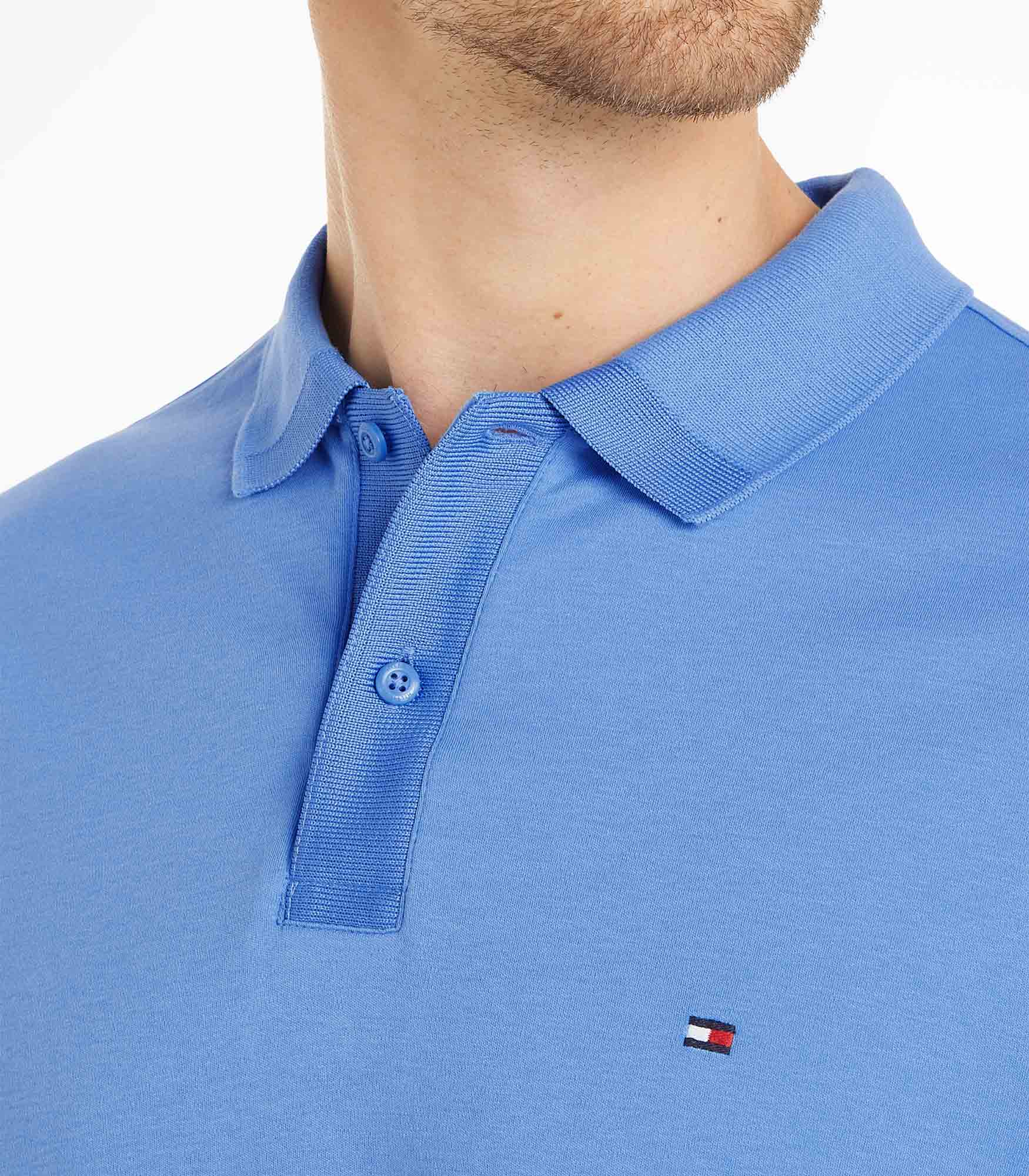 medium blue
