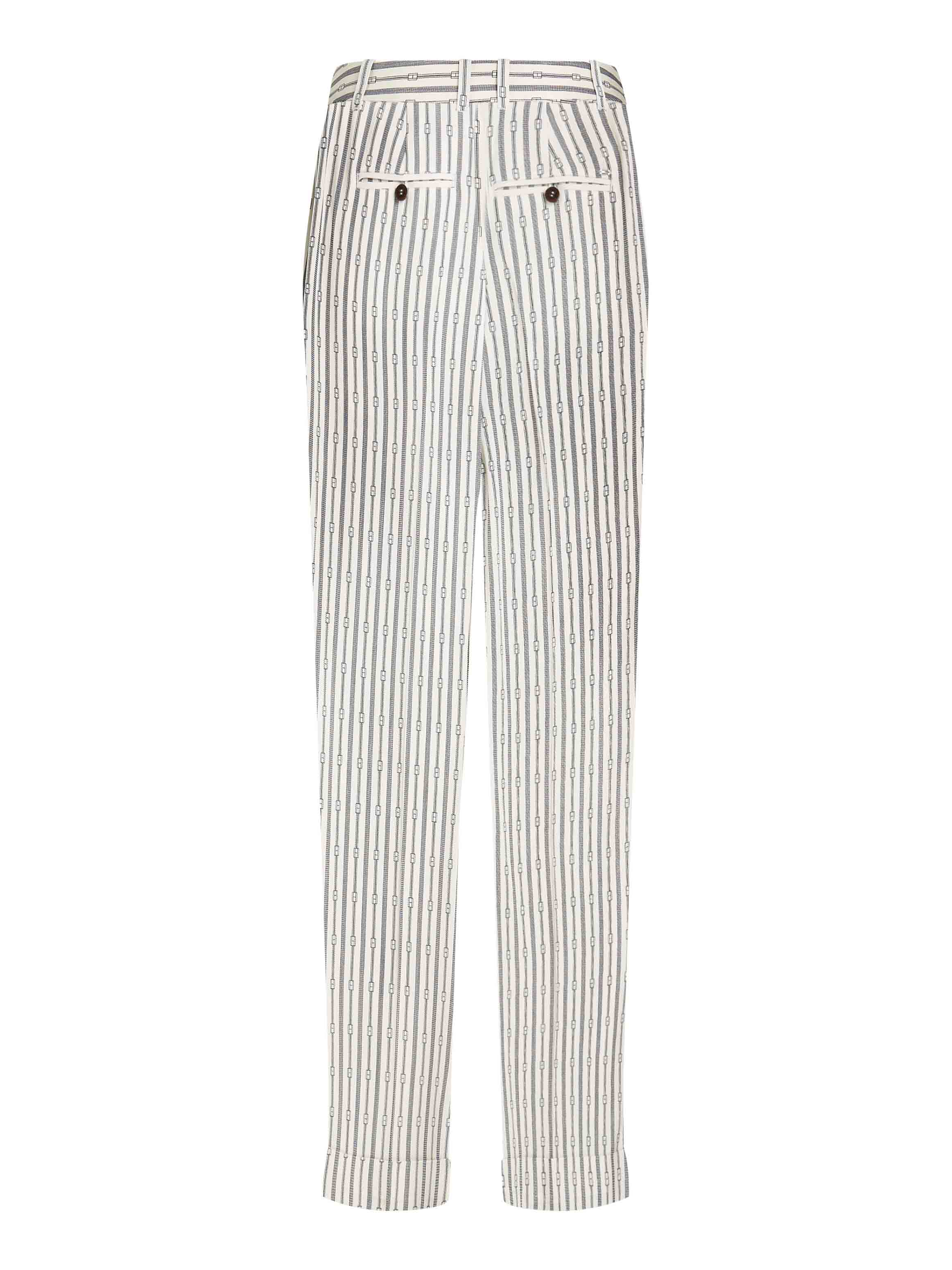 Ivory/navy