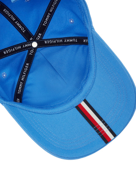 medium blue