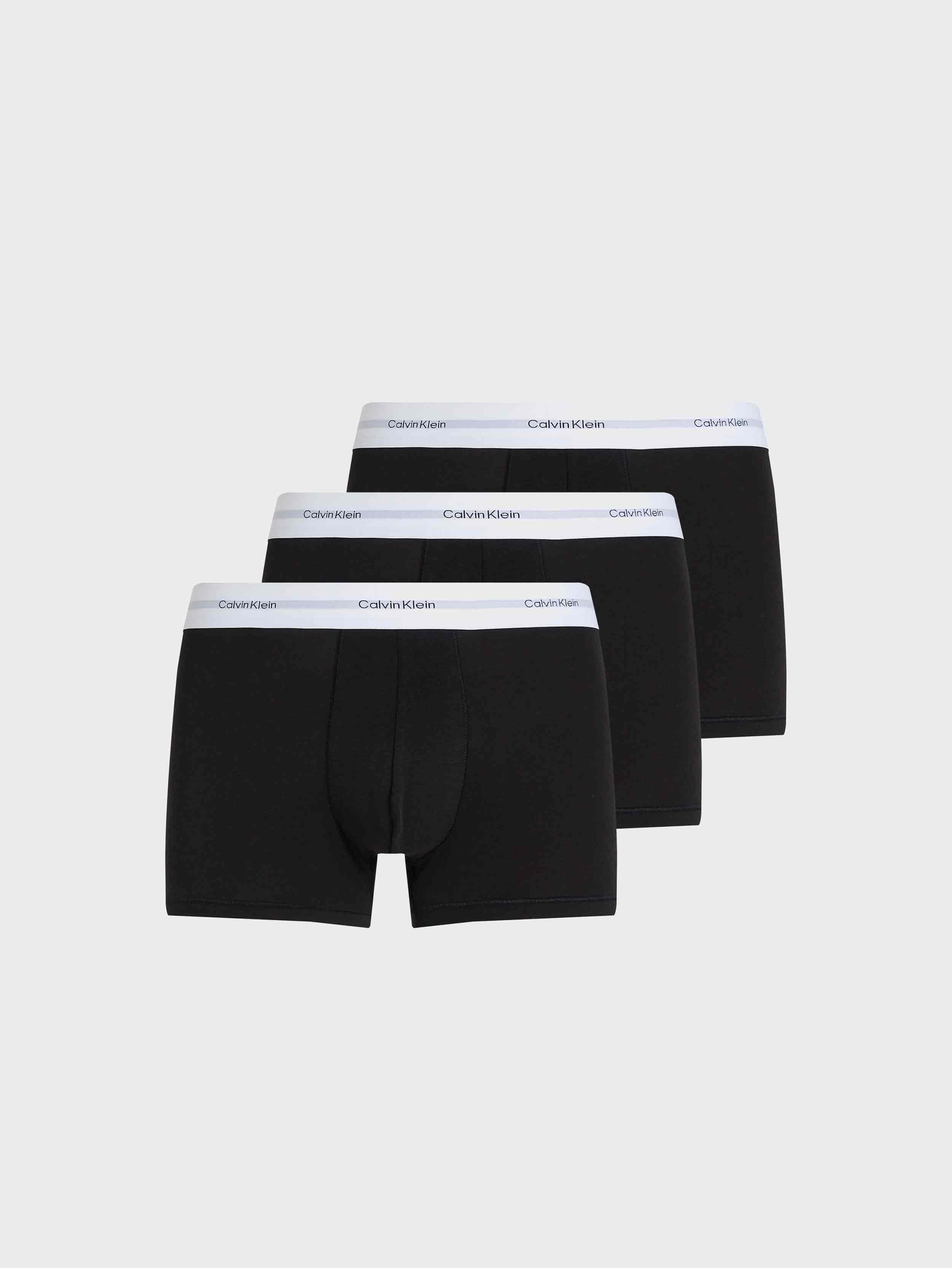 black/black/black