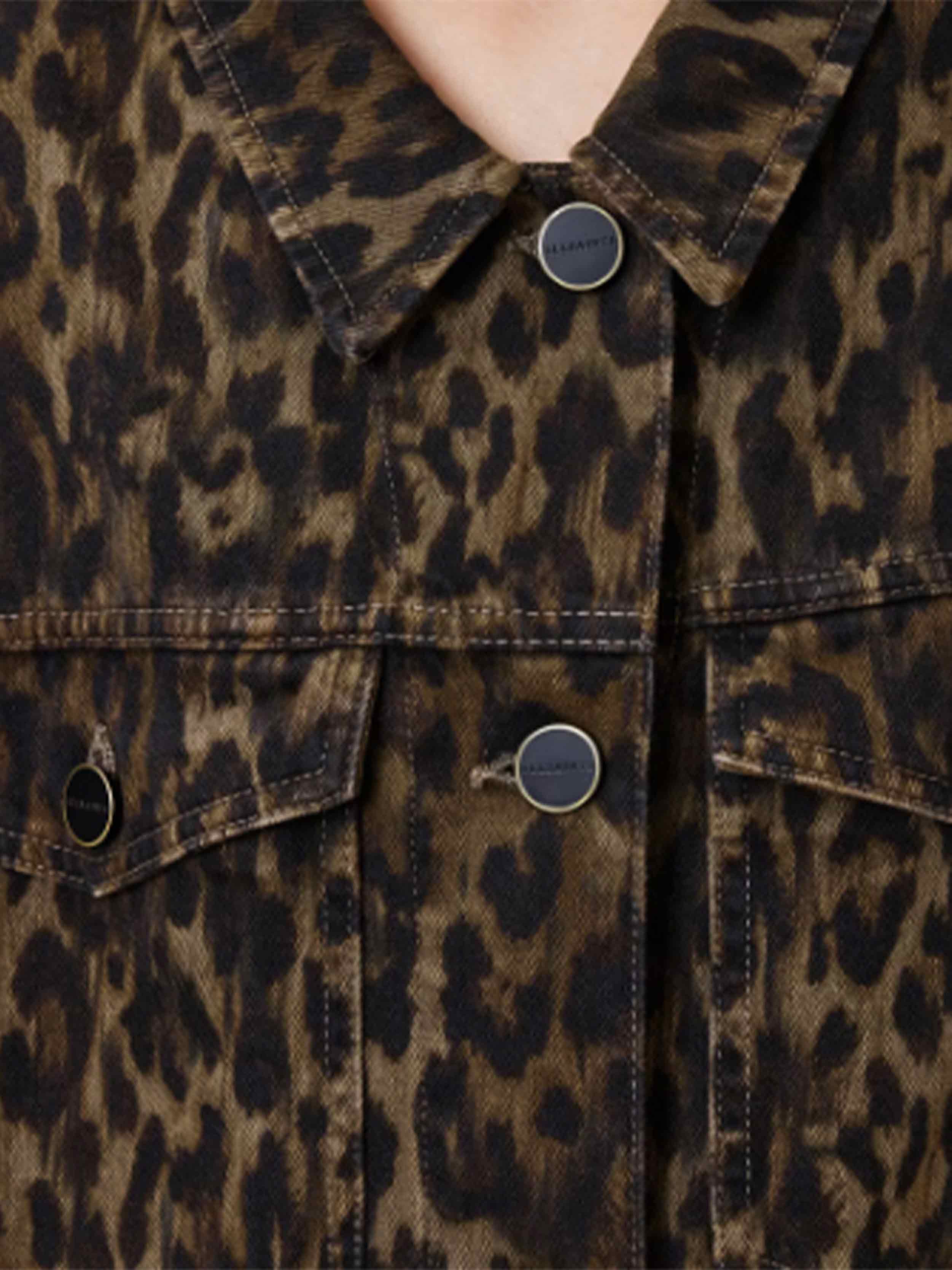 Leopard print