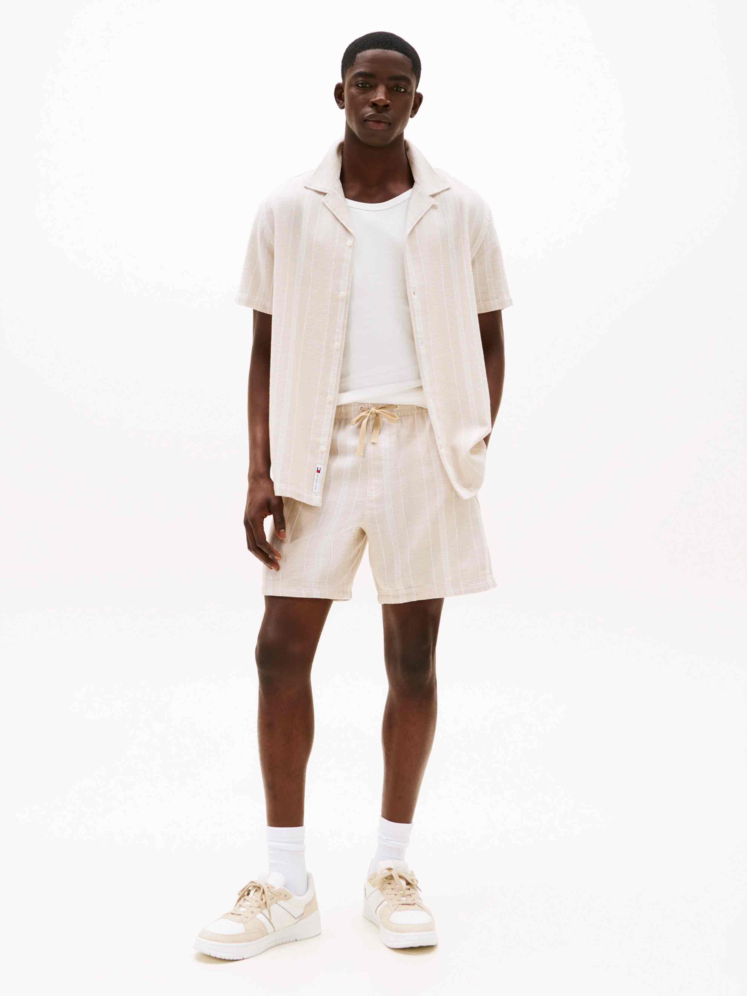 WHITE/BEIGE