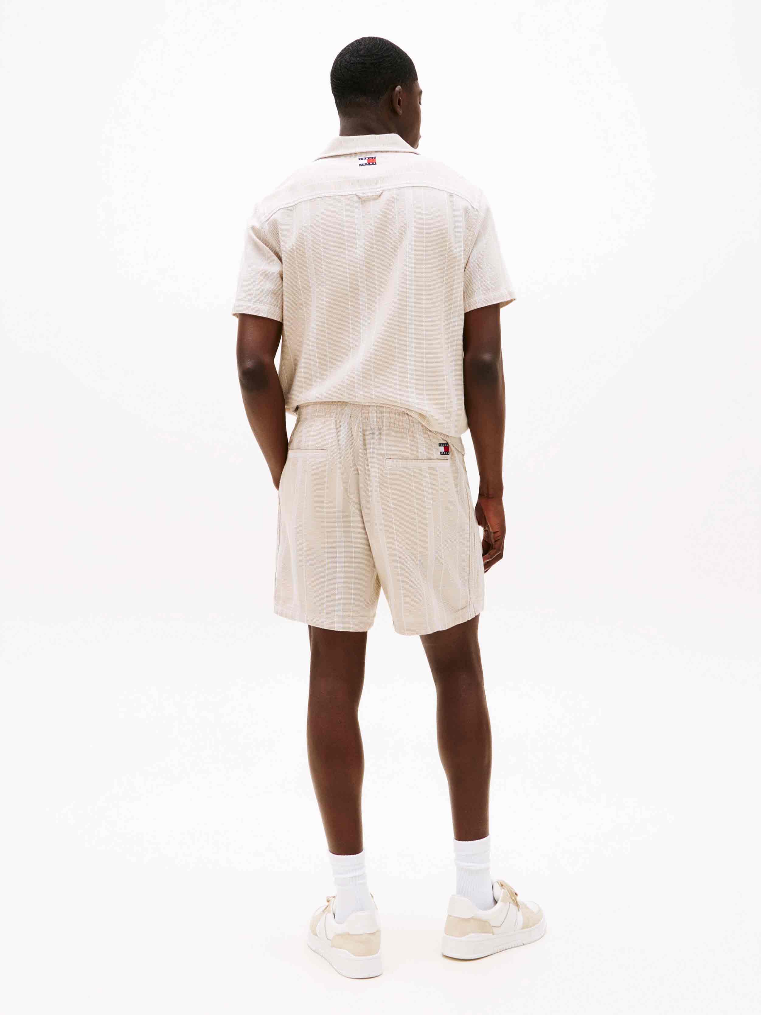 WHITE/BEIGE
