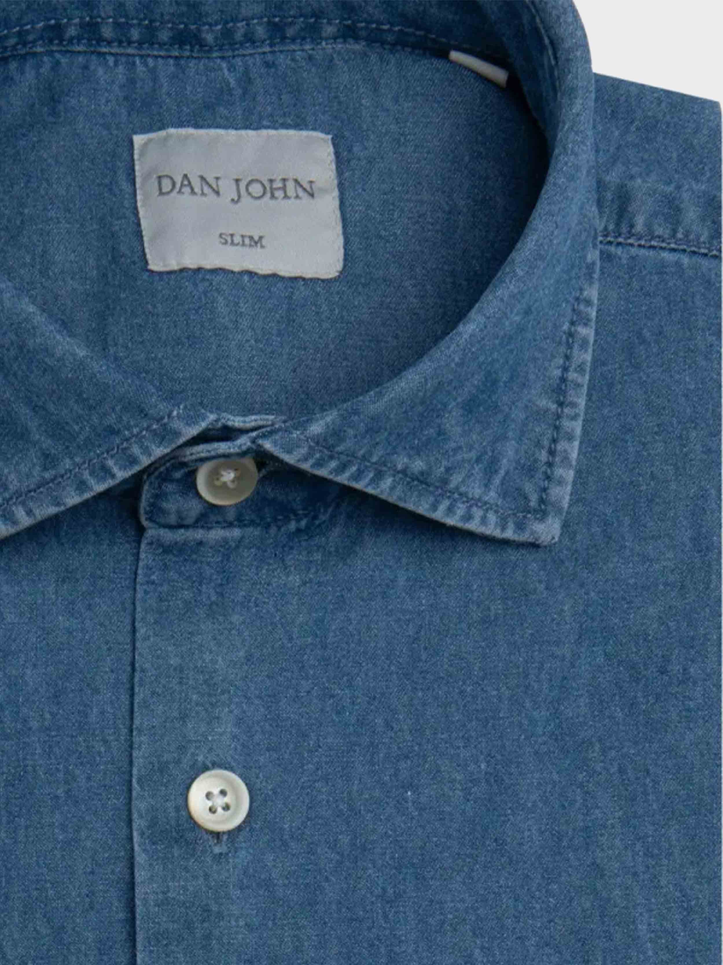medium blue