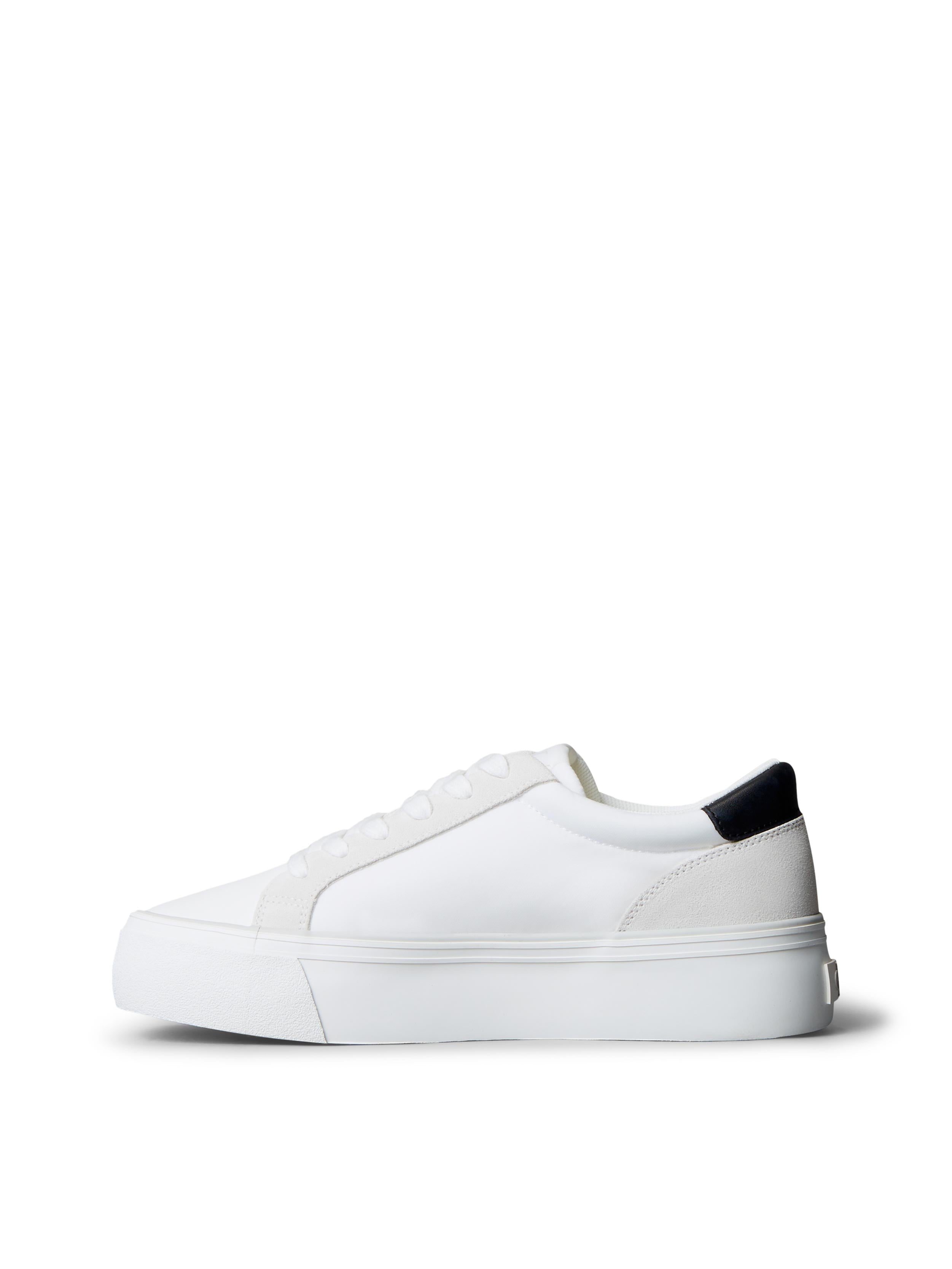 WHITE/BLACK