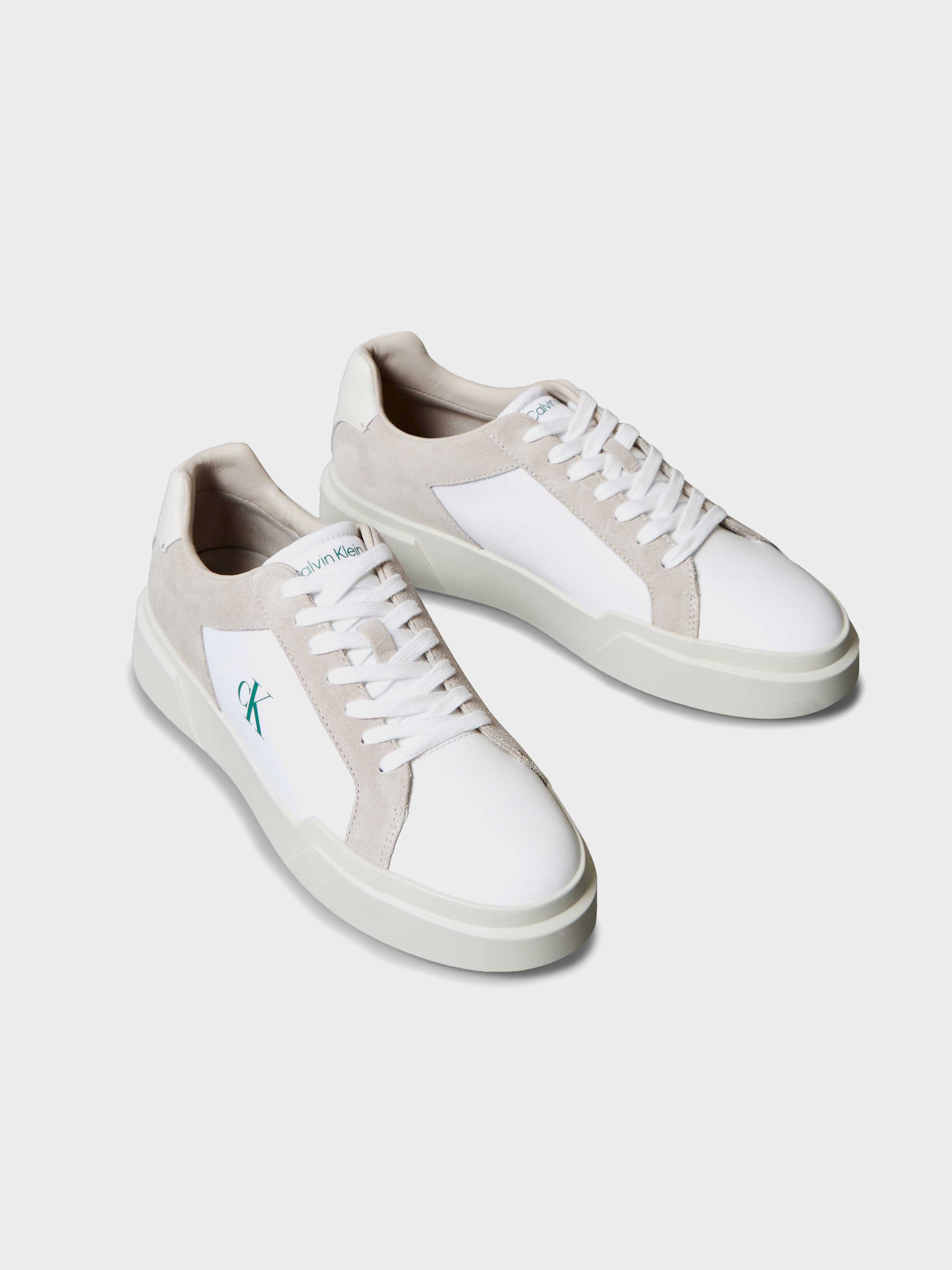 Chateau/Bright White/Galapagos